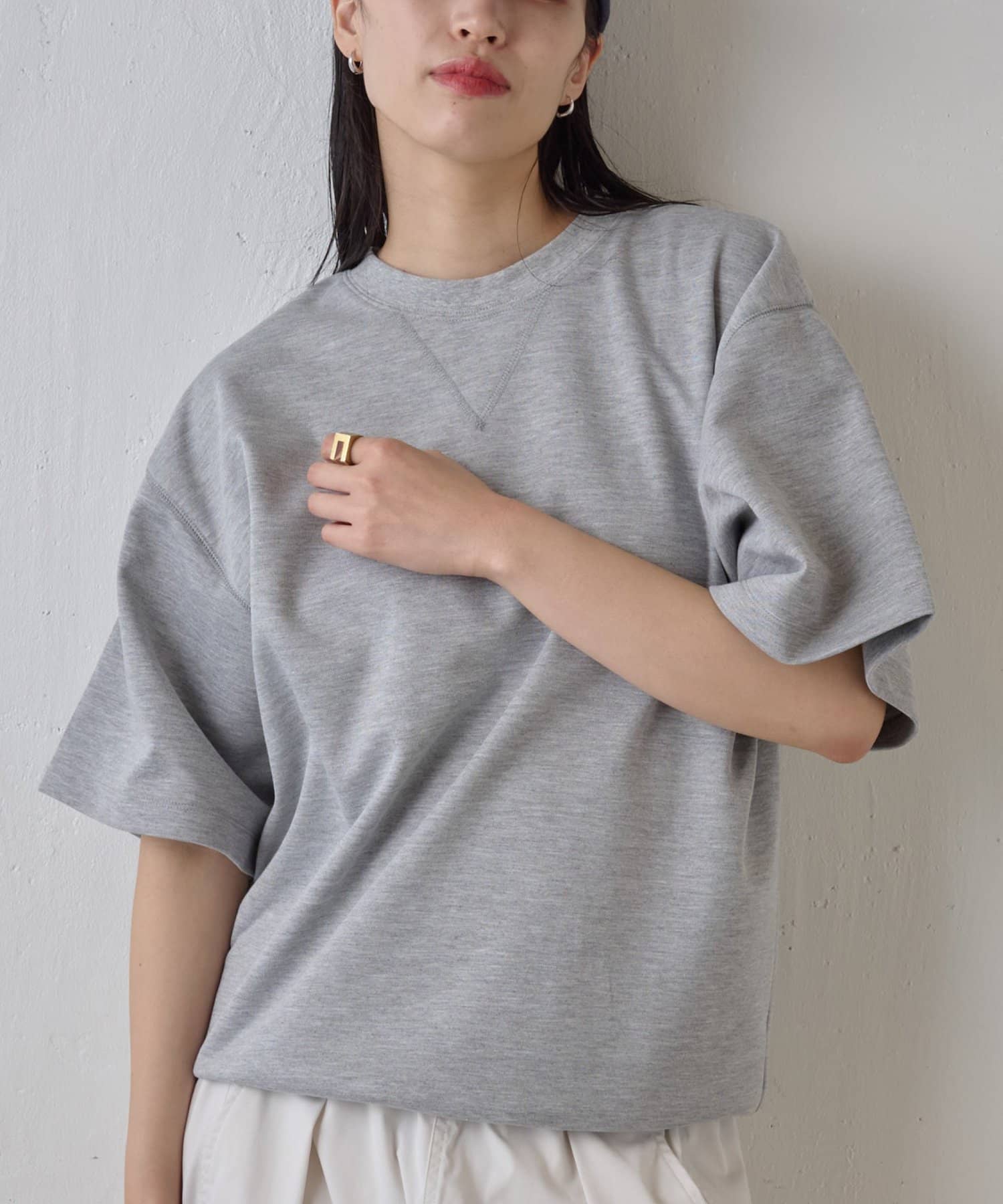 COLONY 2139(コロニー トゥーワンスリーナイン) ポンチスウェットライク半袖Tシャツ
