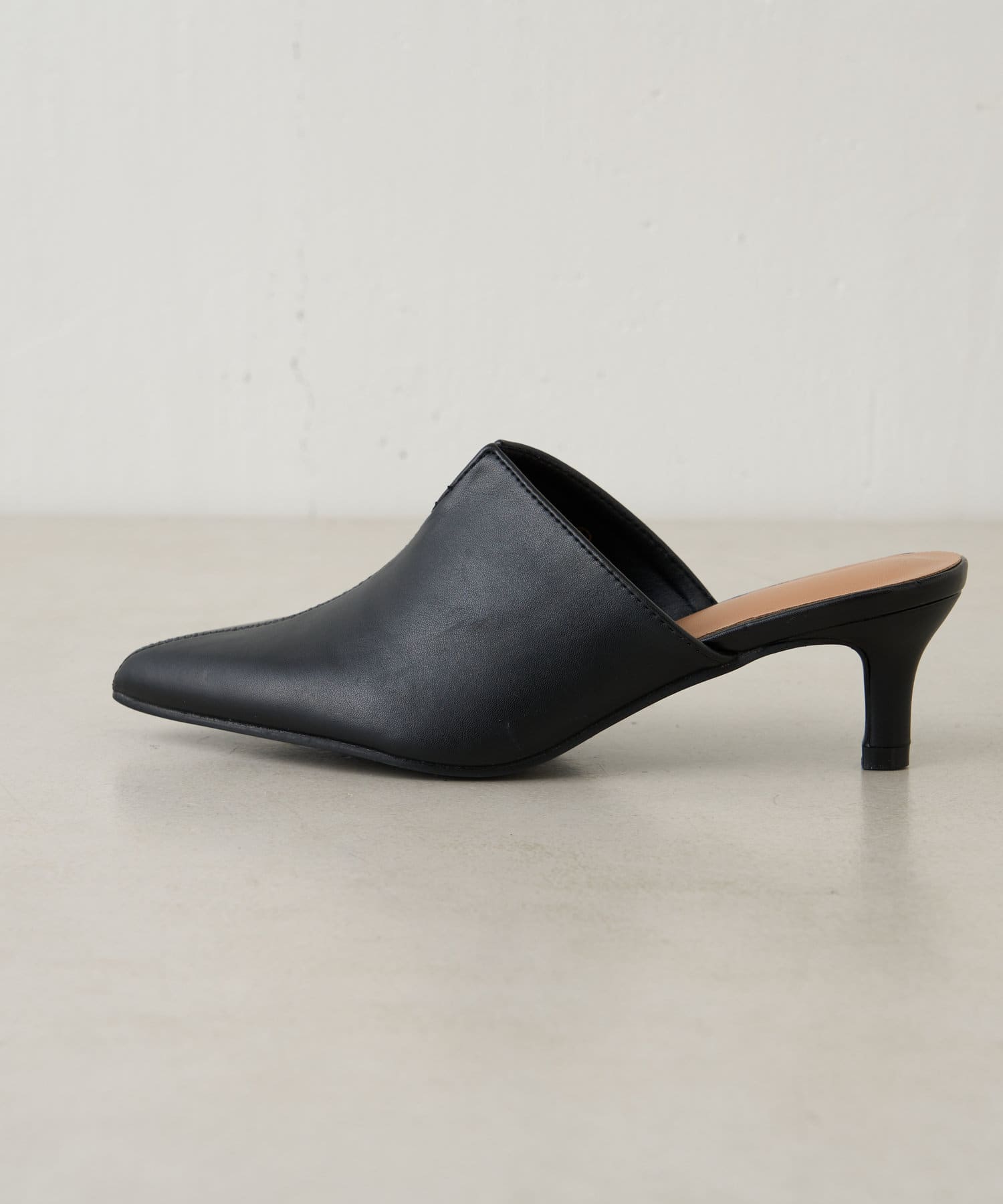 Jena　espace merveilleux(ジェナ　エスパスメルヴェイユ) ポインテッドミュール