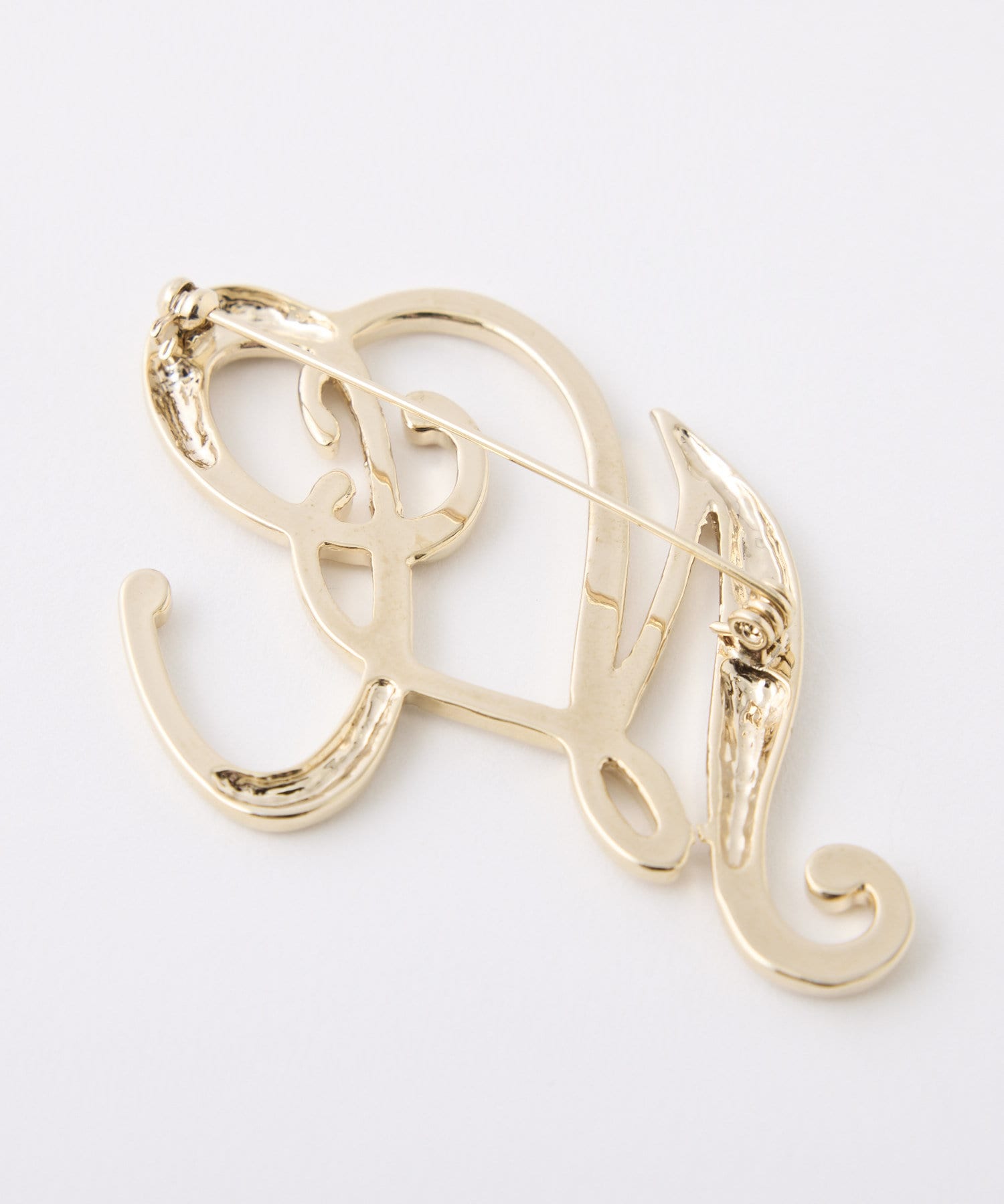 one after another NICE CLAUP(ワンアフターアナザー ナイスクラップ) NCブローチ付きティペット