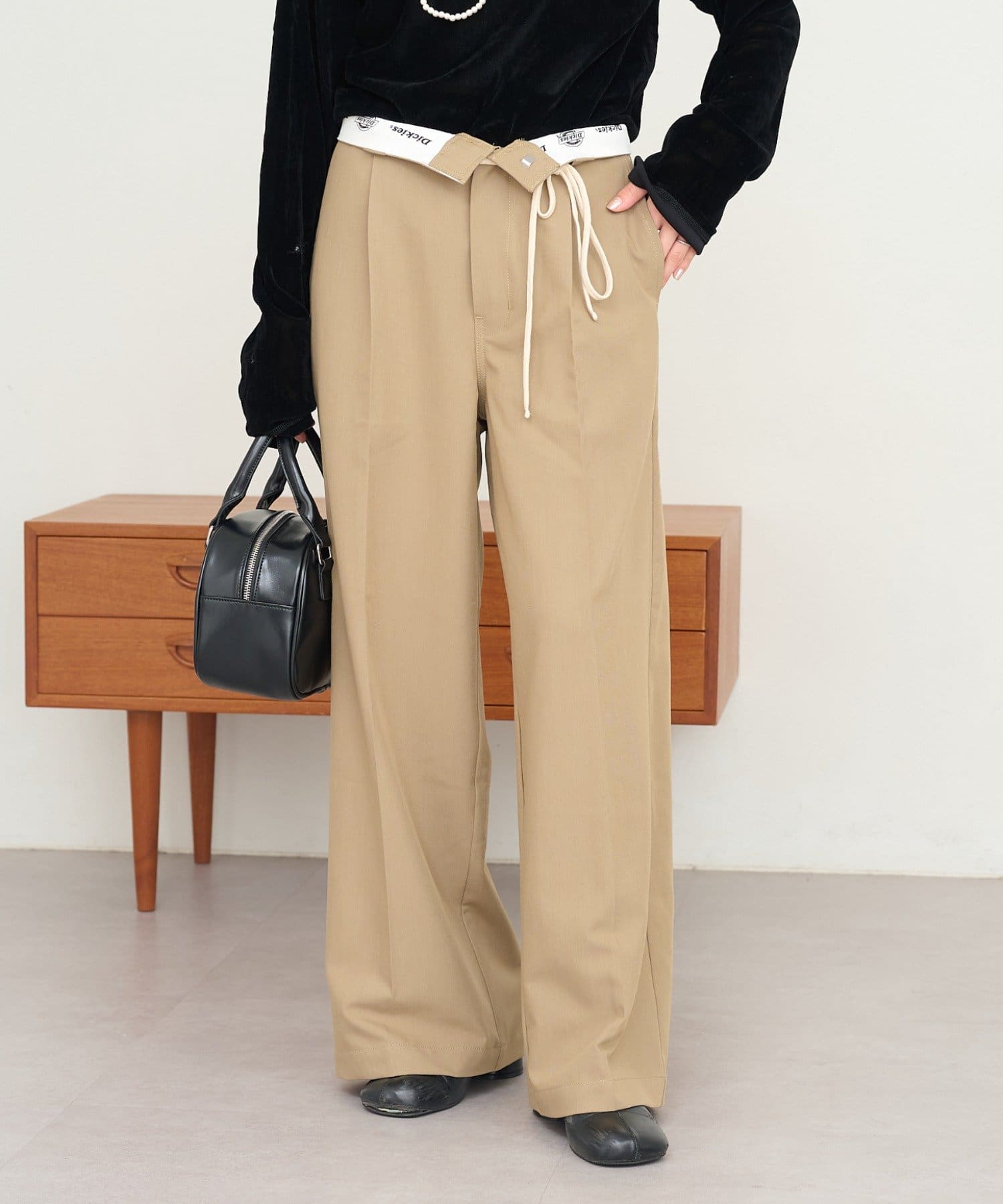 Dickies】別注ウエスト紐付きワイドストレートパンツ