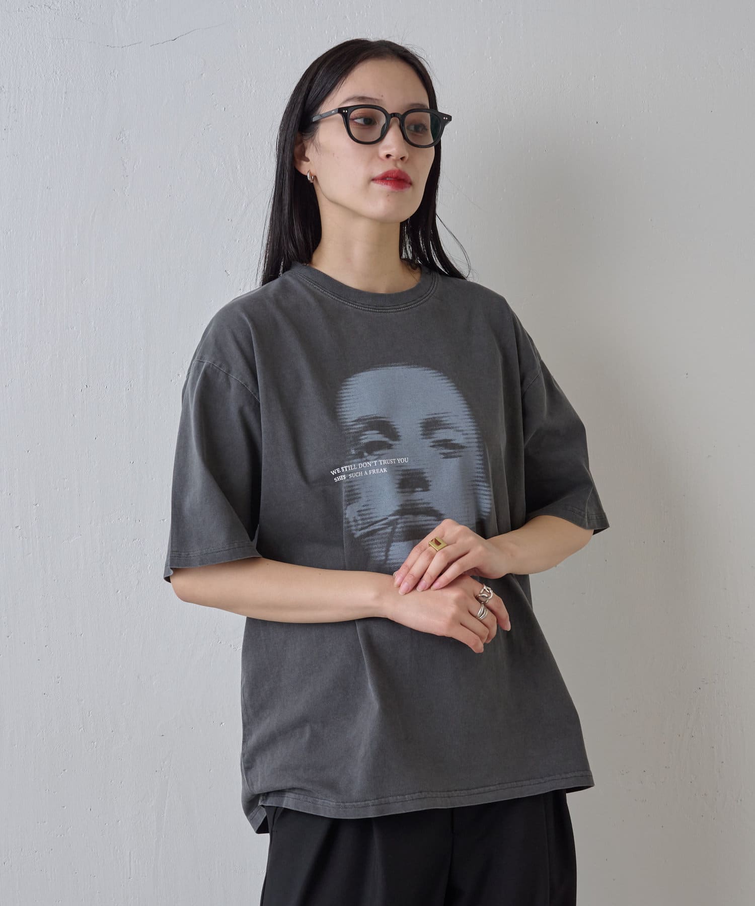ちゃんみな　Tシャツ　Lサイズ　ヴィンテージ加工のピグメントボディ ちゃんみな Tシャツ Lサイズ ヴィンテージ加工のピグメント