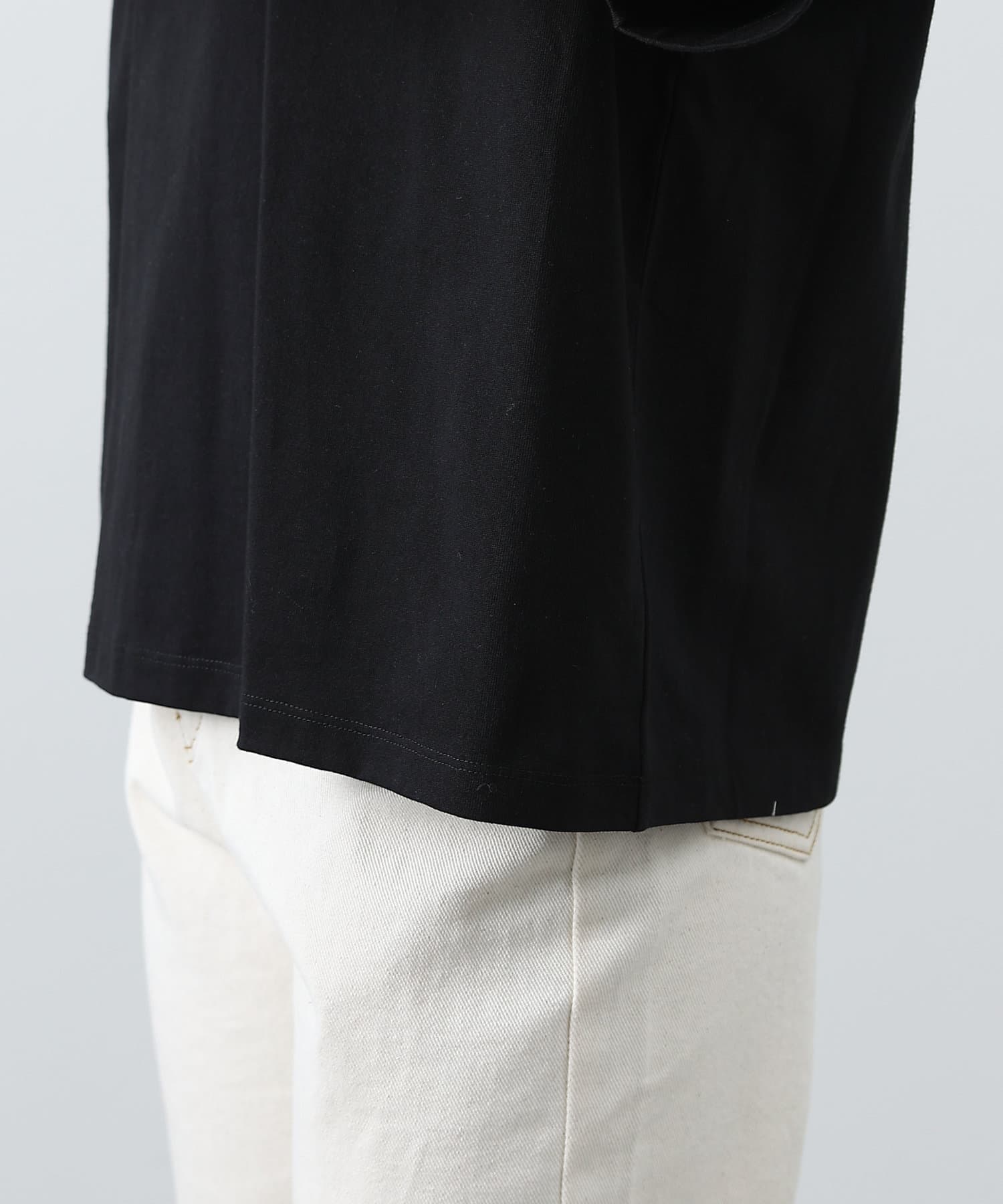 COLONY 2139(コロニー トゥーワンスリーナイン) CERTAIN Tシャツ