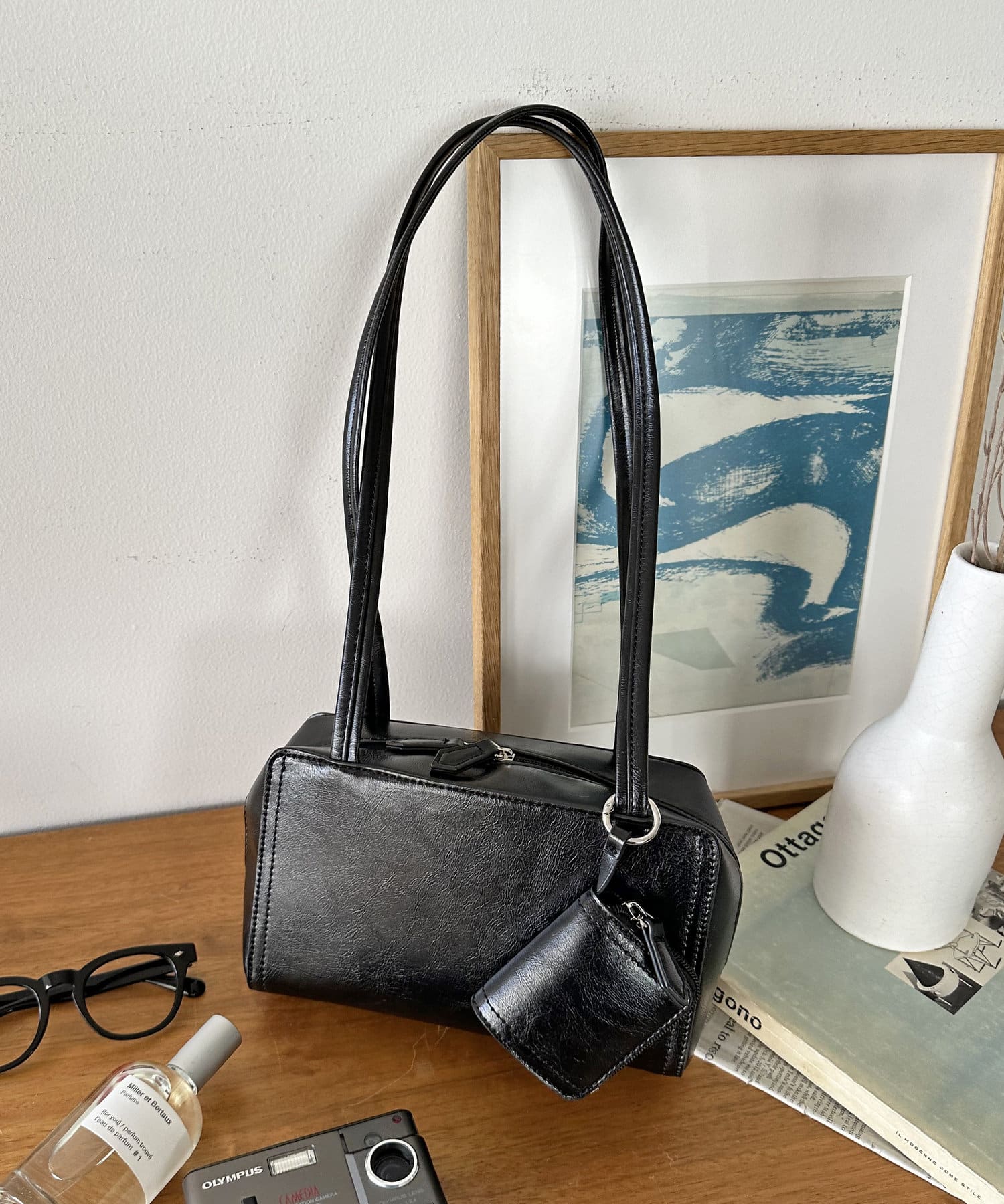 ロングハンドル オイル調 ショルダーバッグ ポーチ付き 全系統◎/600mlペットボトルも収納可！】ロングハンドルオイル調