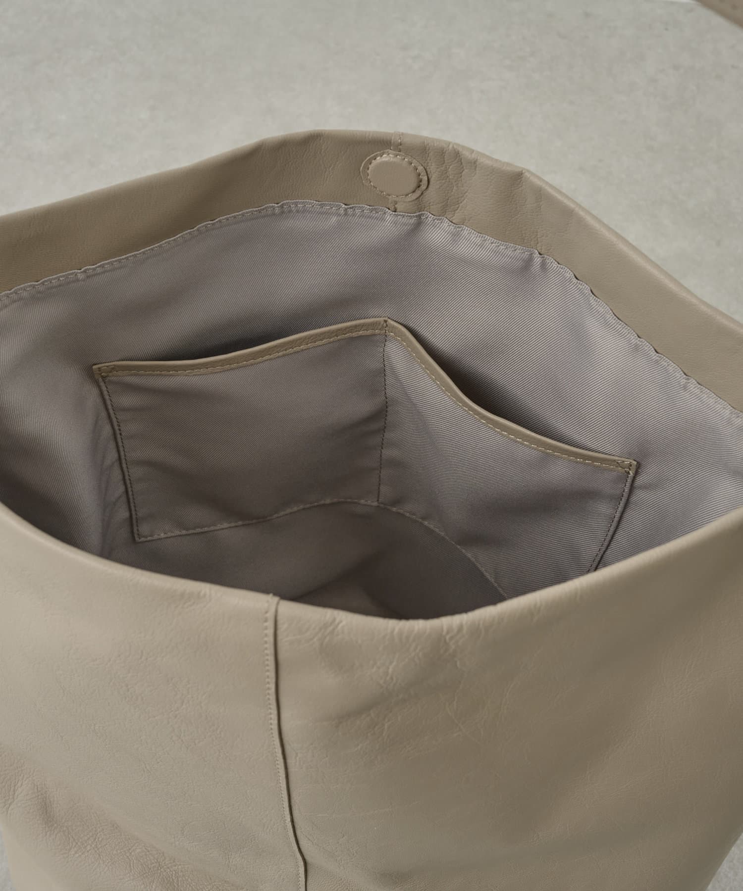 BEARDSLEY(ビアズリー) 《Hoaw.》ショルダーBAG