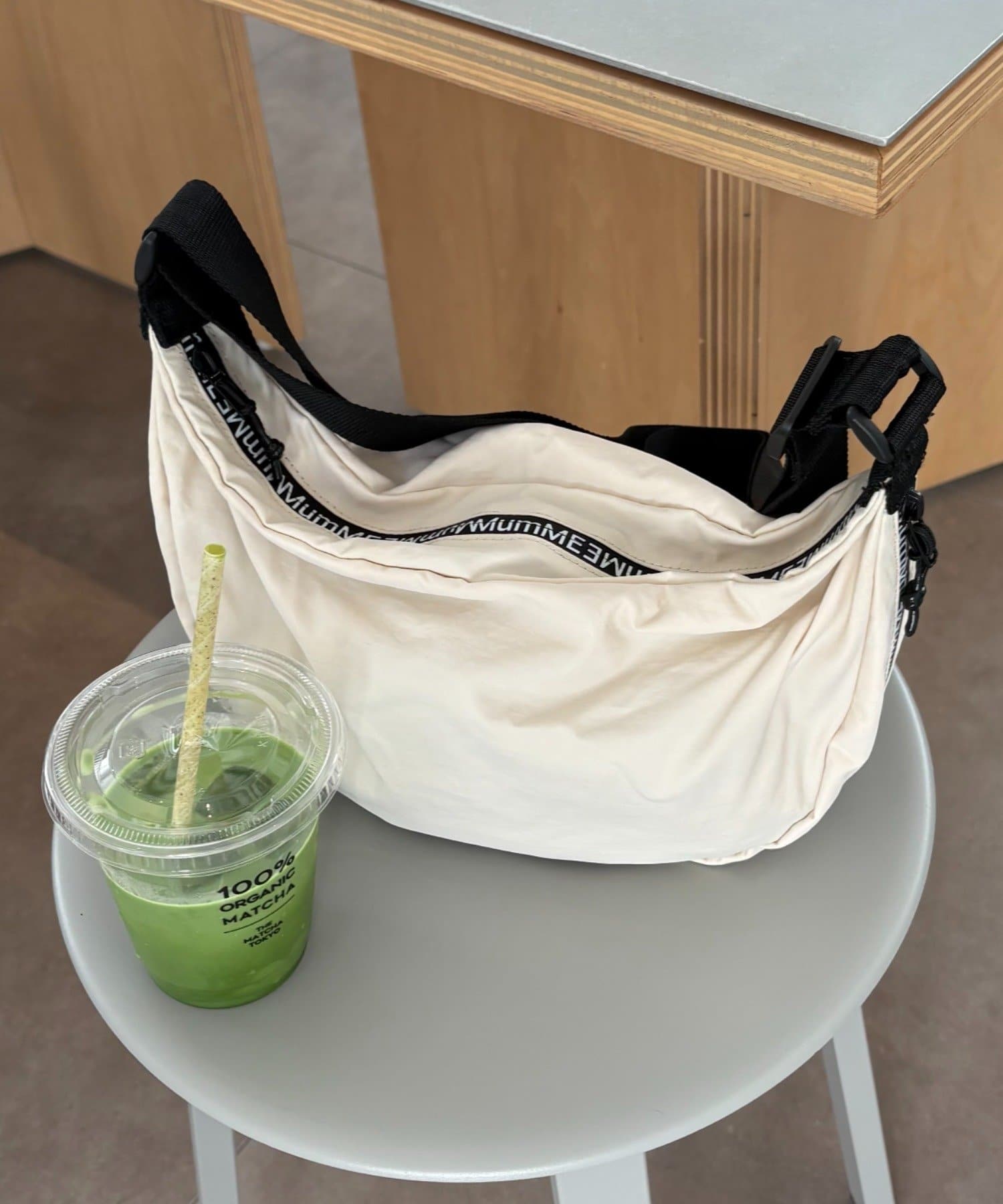 こんぴー様　オーダー　ハーフムーンバッグ　パラコード ラスドット lus. パラコードショルダーバッグ （ブラック