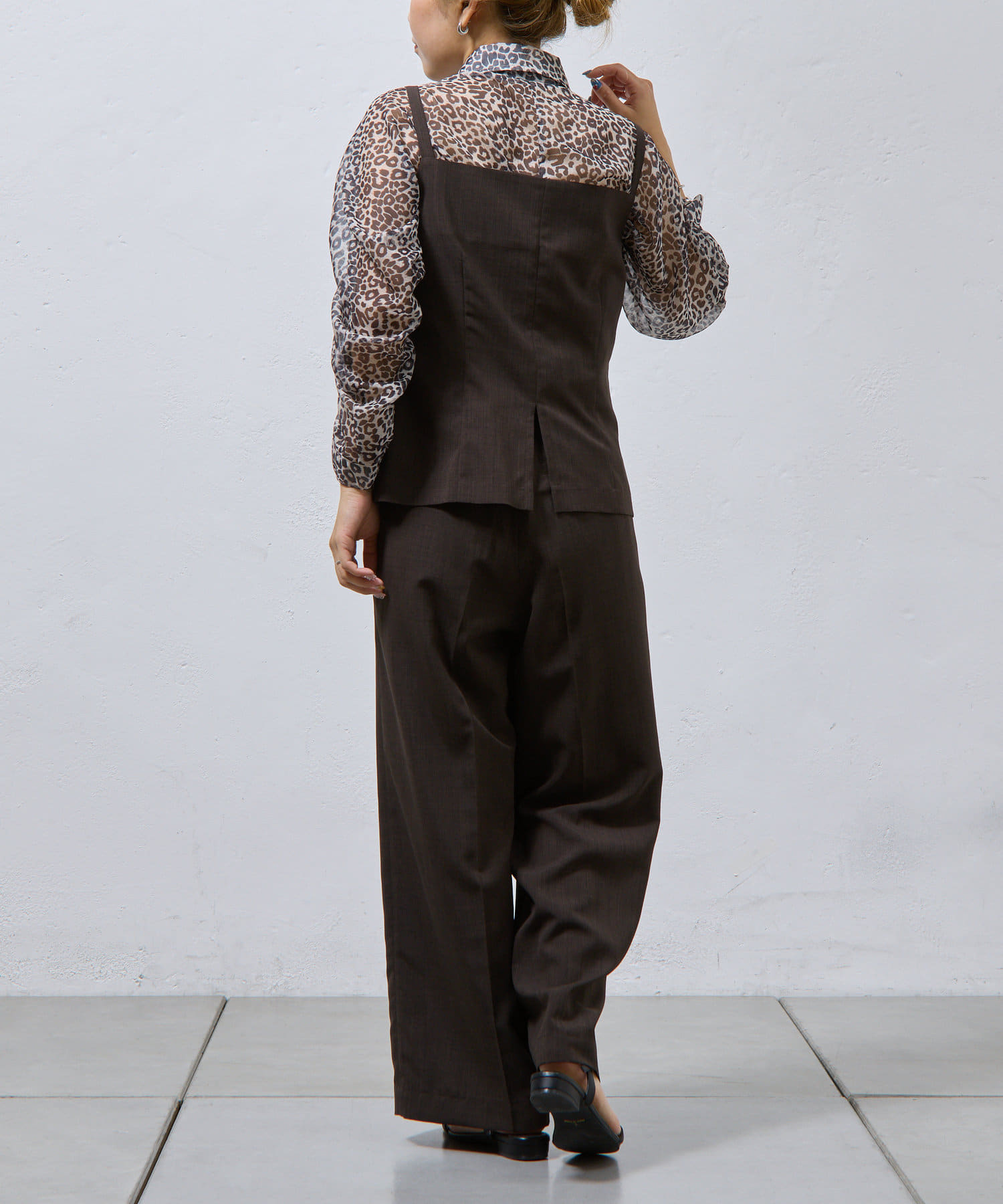 COLONY 2139(コロニー トゥーワンスリーナイン) シアープリントドルマンシャツ