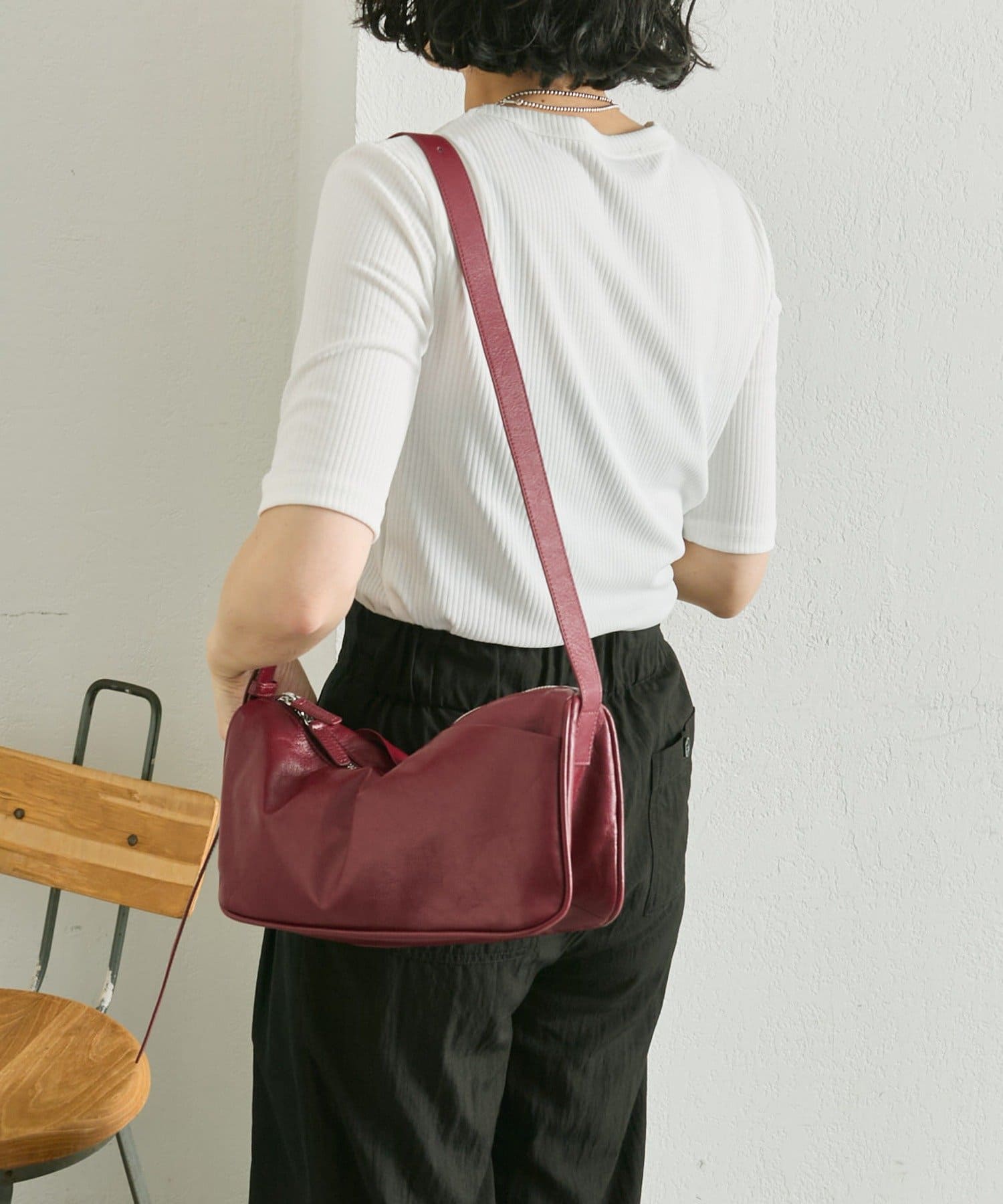 ear PAPILLONNER(イア パピヨネ) ミニスワローマチショルダーバッグ《本革/超軽量280g/全骨格◎/500mlペットボトルも入る！》