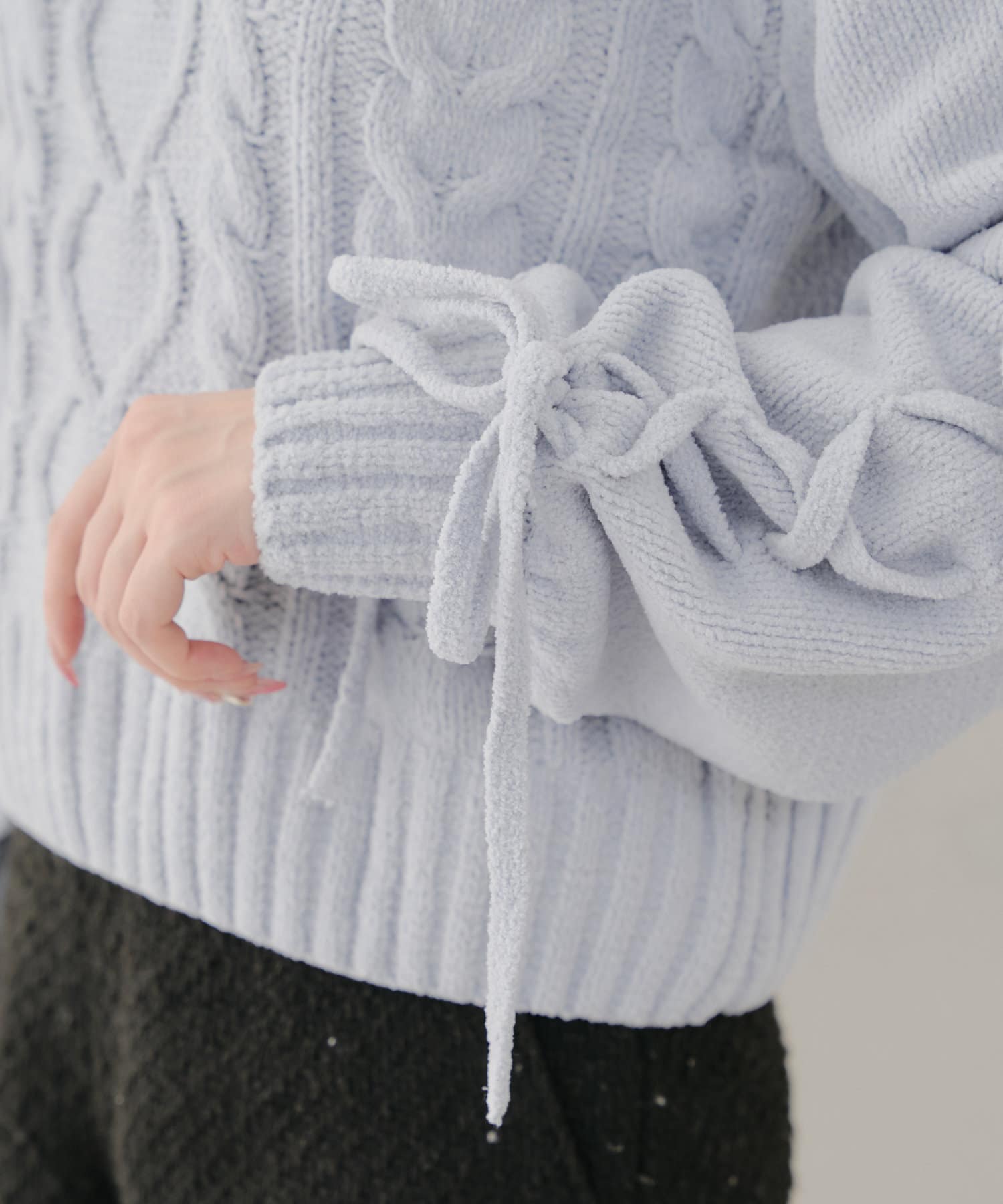 Remind me and forever(リマインドミーアンドフォーエバー) 袖編上げケーブルプルオーバー