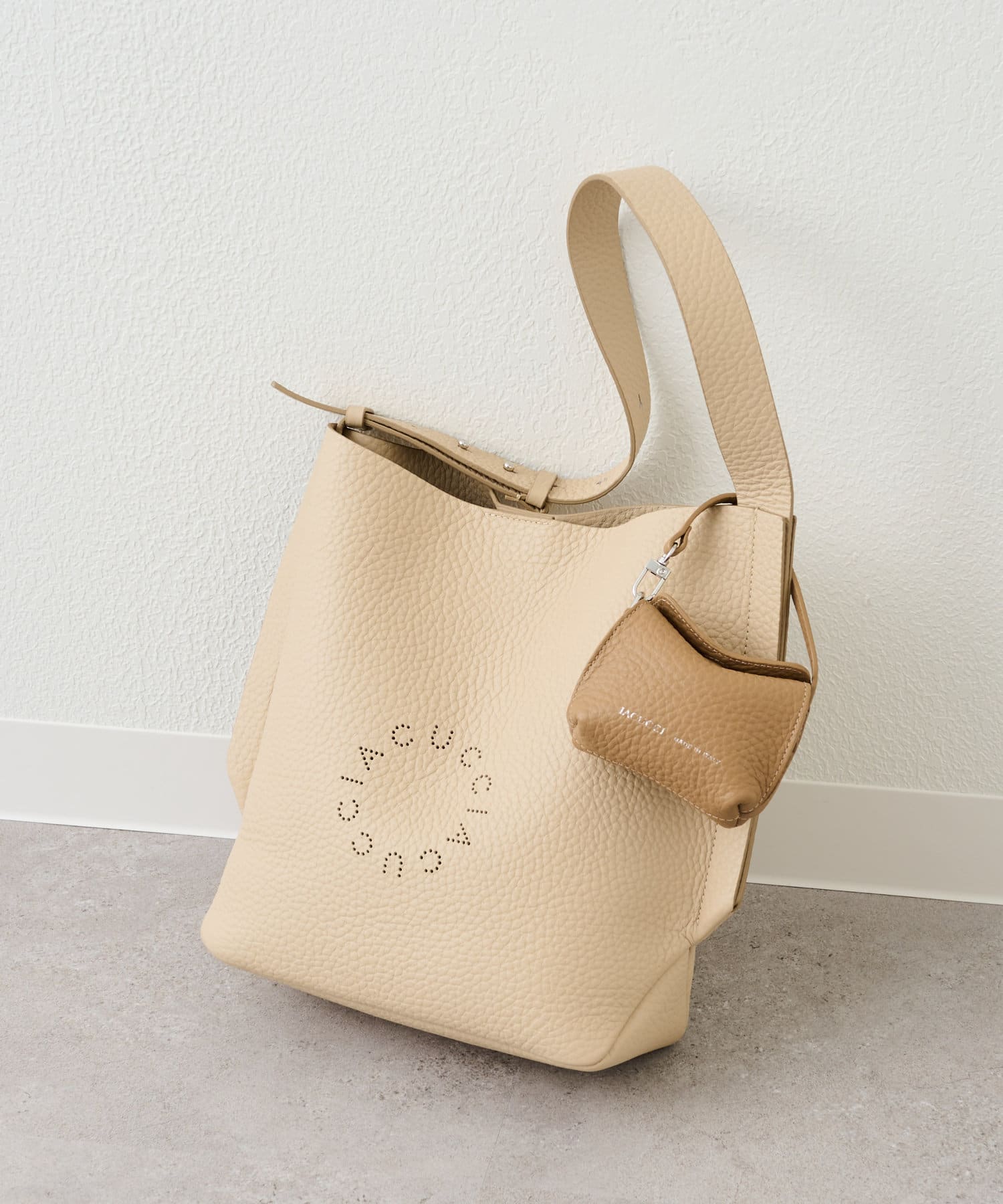 IACUCCI(イアクッチ) ラーナ ミニチャーム ALCE