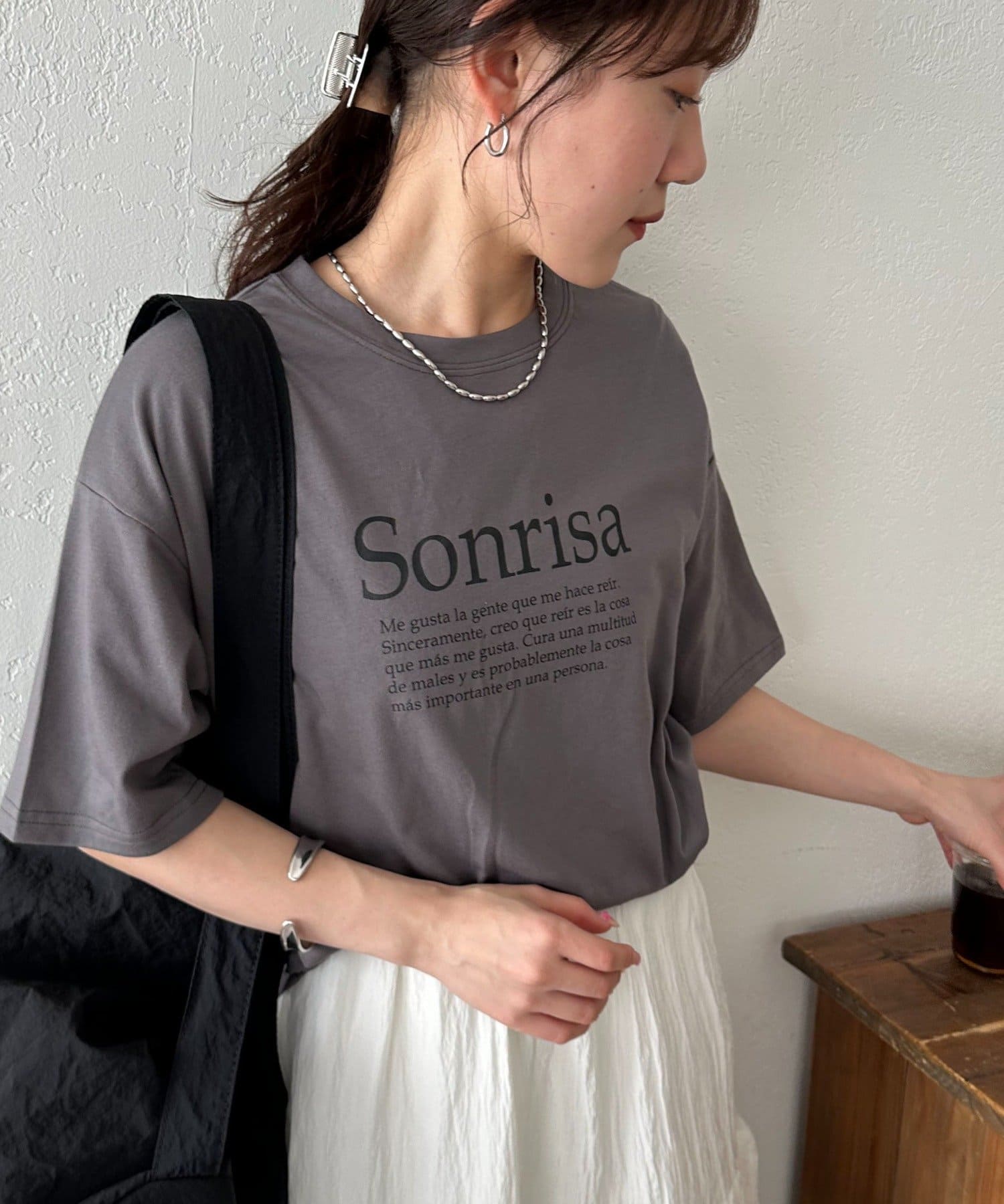 DISCOAT(ディスコート) レディース 【WEB限定】sonrisaTシャツ グレーその他1