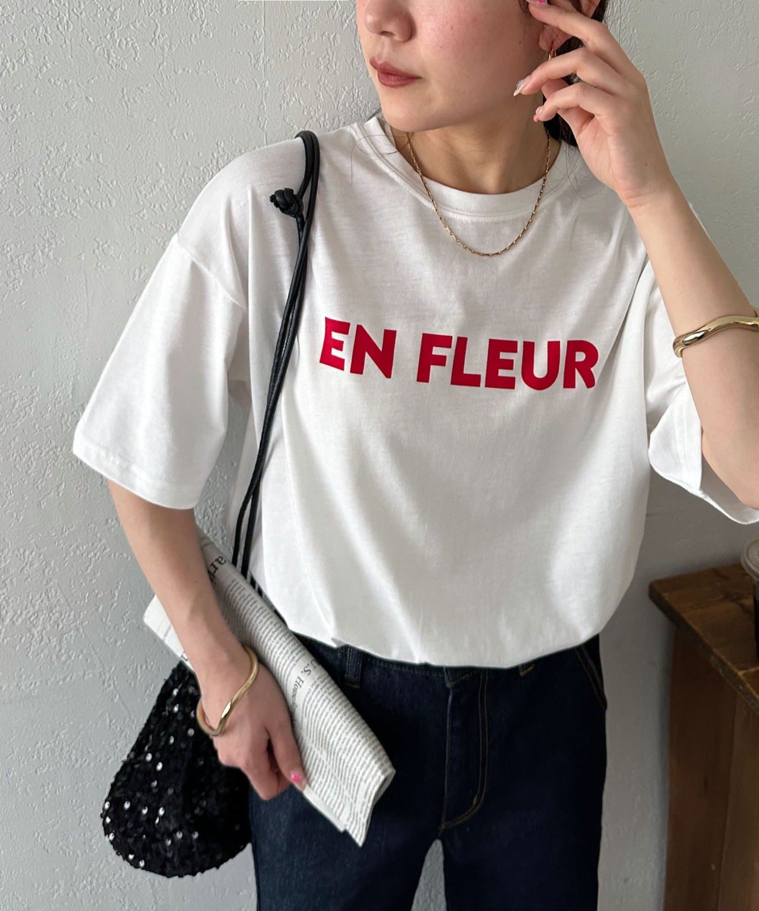 DISCOAT(ディスコート) レディース 【WEB限定】立体ロゴTシャツ オフホワイト