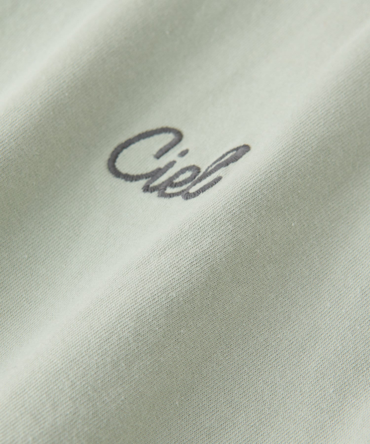 un dix cors(アンディコール) 刺繍タックバルーンプルオーバー