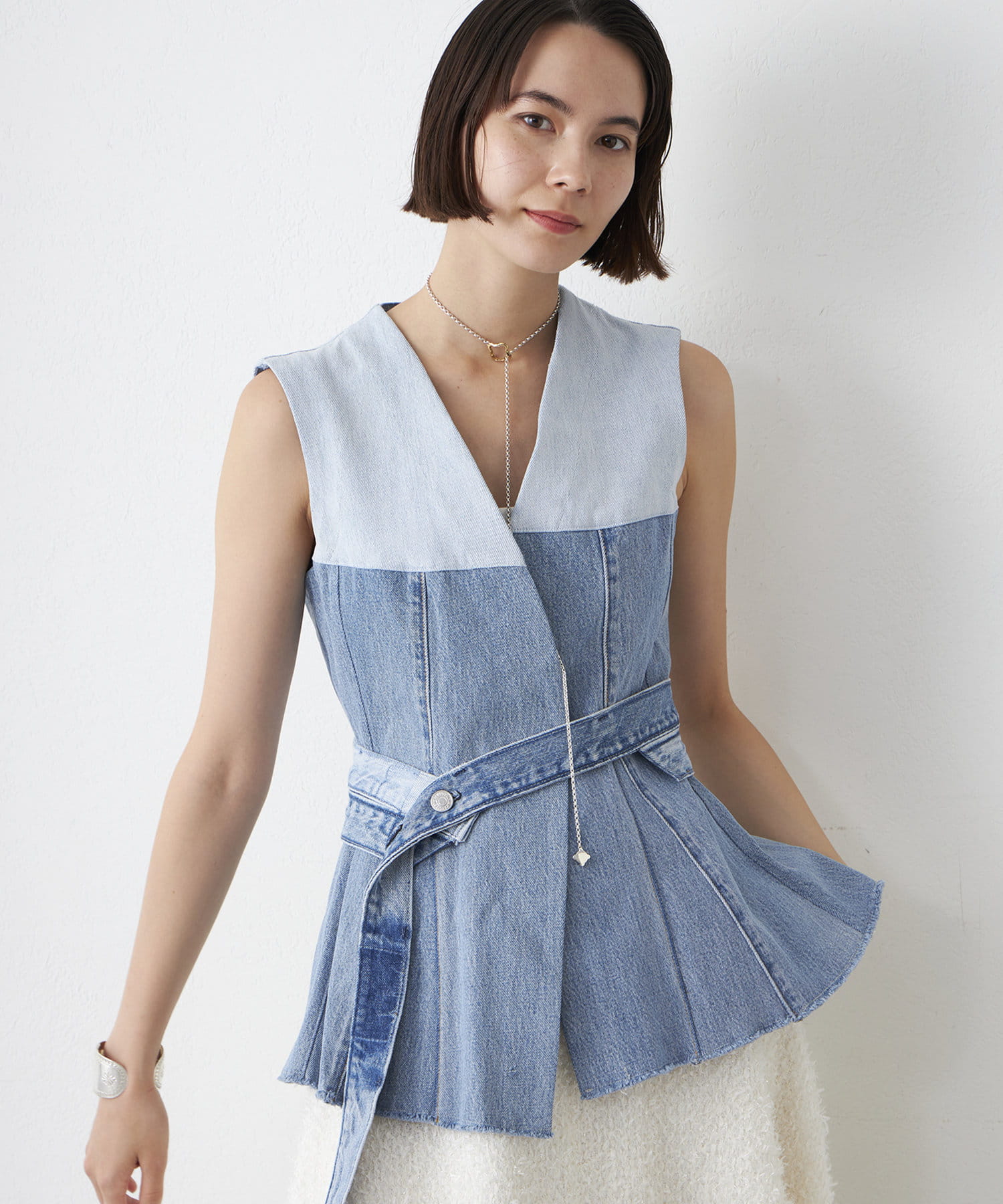 Whim Gazette(ウィム ガゼット) レディース 【Jeanie Blue】FLARE VEST ブルー