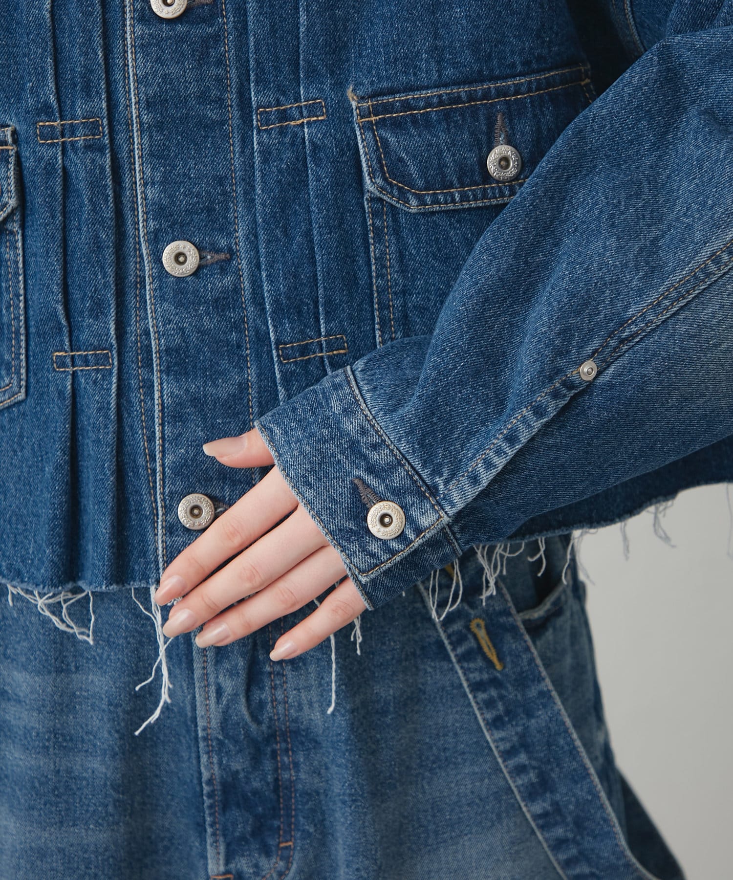 CIAOPANIC TYPY(チャオパニックティピー) 【etsinta/エシンタ】バックフリルデニムジャケット