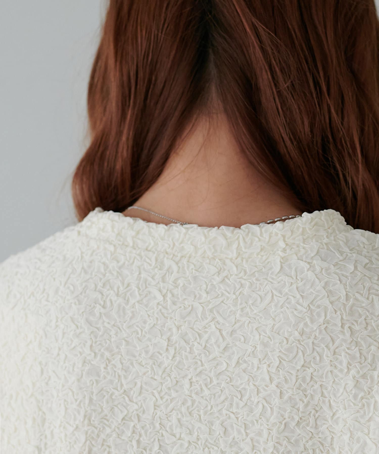 DISCOAT(ディスコート) 【WEB限定】生地ジャガード半袖プルオーバー