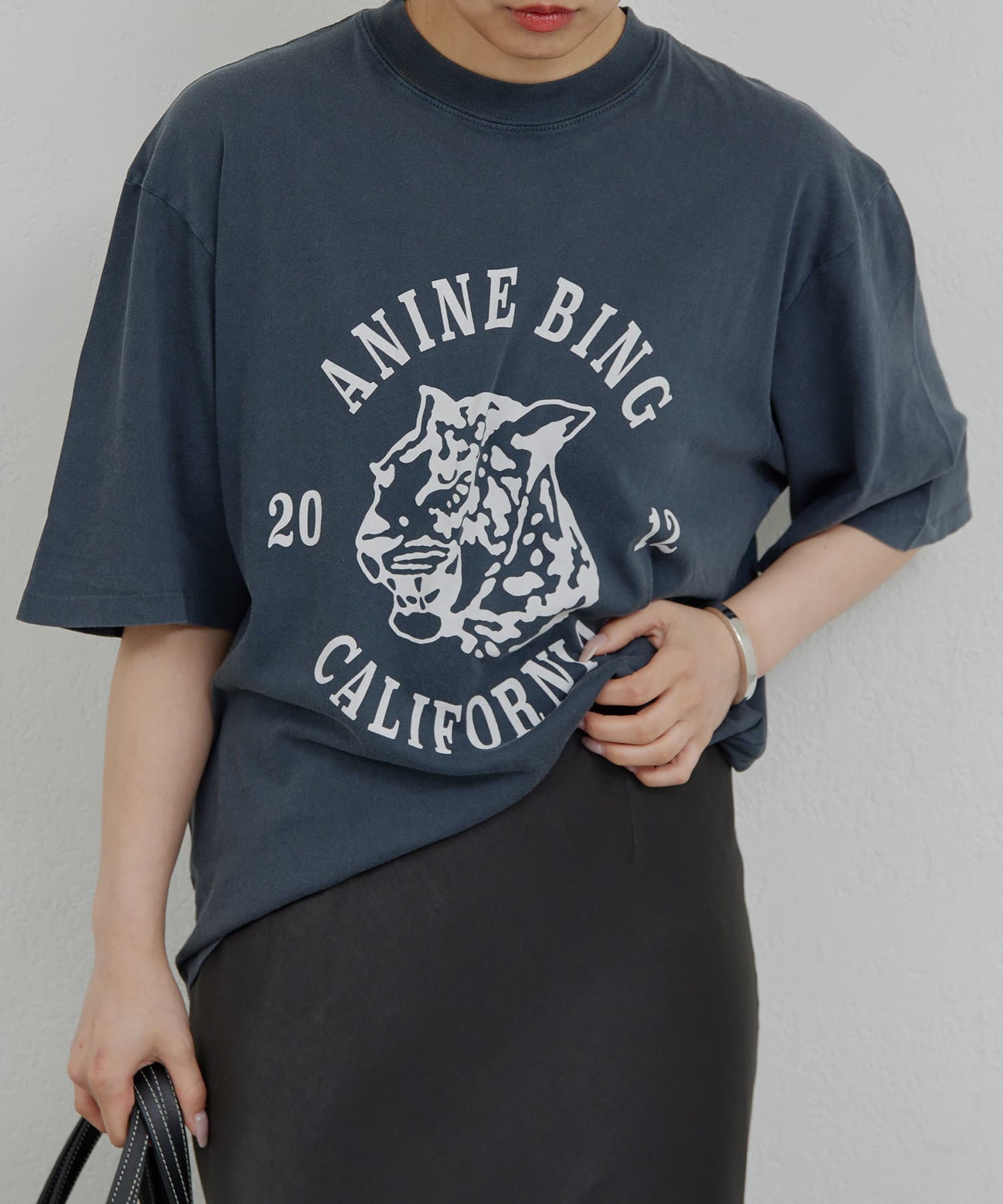 送料無料 通販 ANINEBING】カレッジレオパードTee GALLARDAGALANTE(ガリャル | トップス