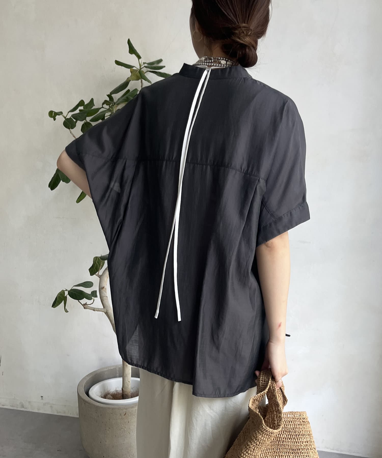 DOUDOU(ドゥドゥ) 【WEB限定】シアーリネンシャンブレーシャツ