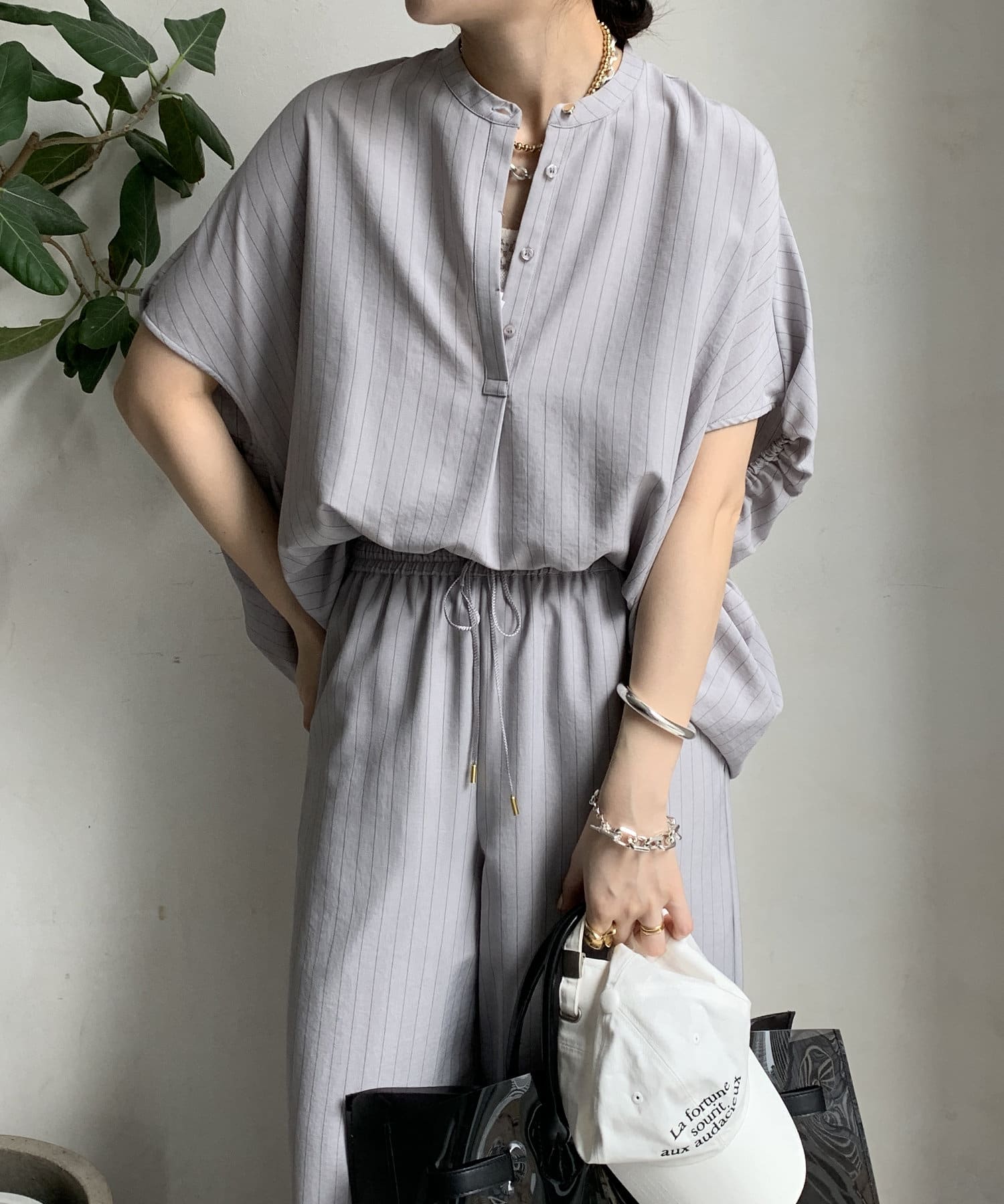 DOUDOU(ドゥドゥ) 【WEB限定】タンブラーブッチャーストライプ袖ギャザーシャツ