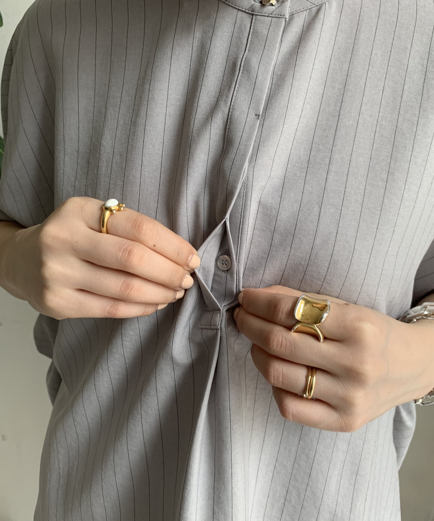 DOUDOU(ドゥドゥ) 【WEB限定】タンブラーブッチャーストライプ袖ギャザーシャツ