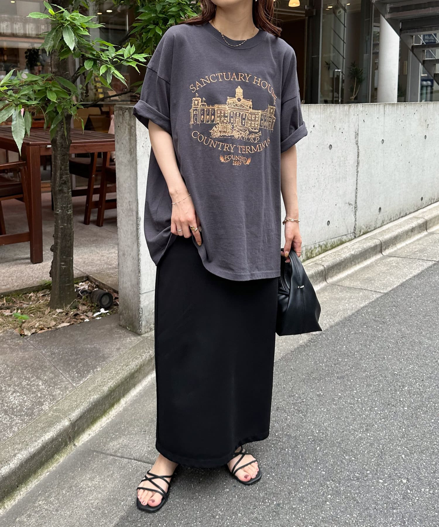 MEDM ロゴ Tシャツ 半袖 刺繍 レトロ 大人気 新作 ユニセックス アニマル刺繍半袖Tシャツ 【洗濯機OK／ユニセックス