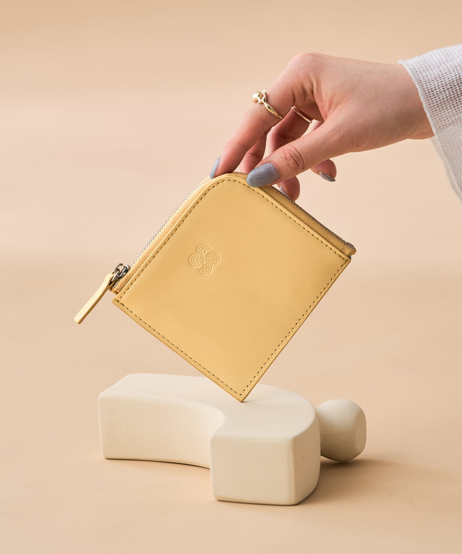 Kastane(カスタネ) レディース 【Kolors like you/4色展開】square multicase レモンイエロー