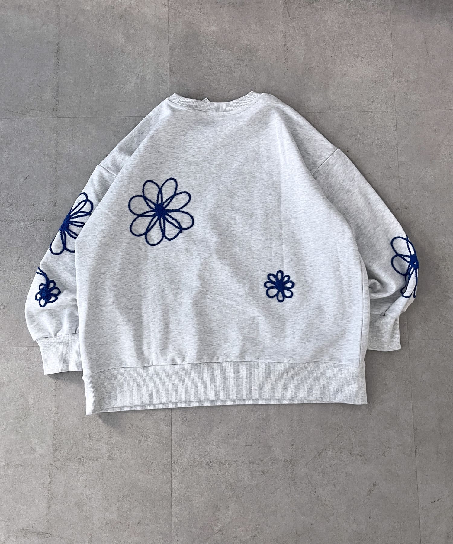 CPCM(シーピーシーエム) コード刺繍裏毛プルオーバー