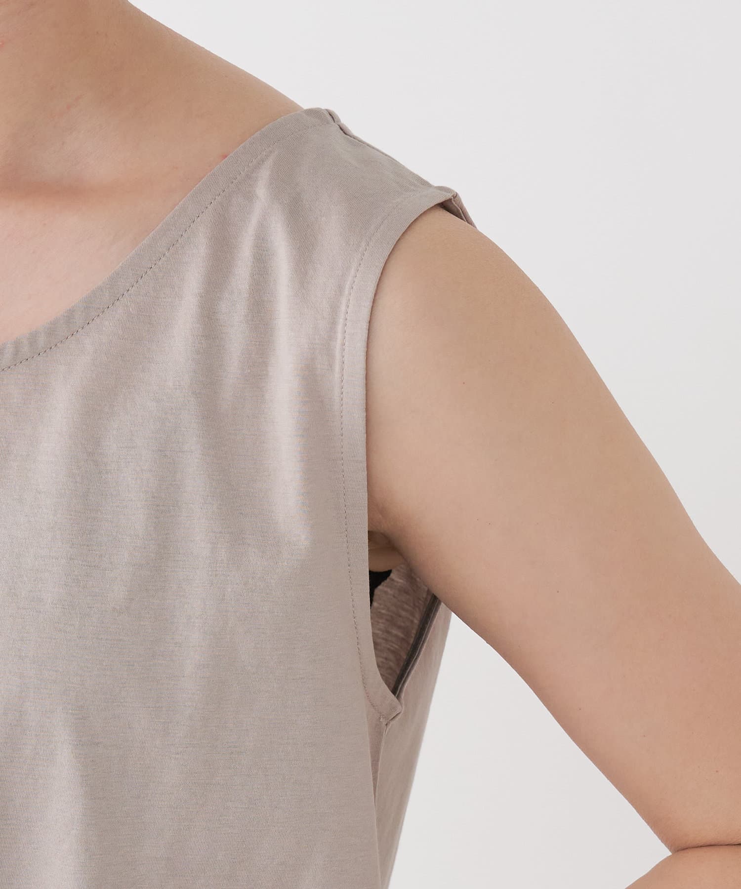 Jena　espace merveilleux(ジェナ　エスパスメルヴェイユ) レイヤー風タンク