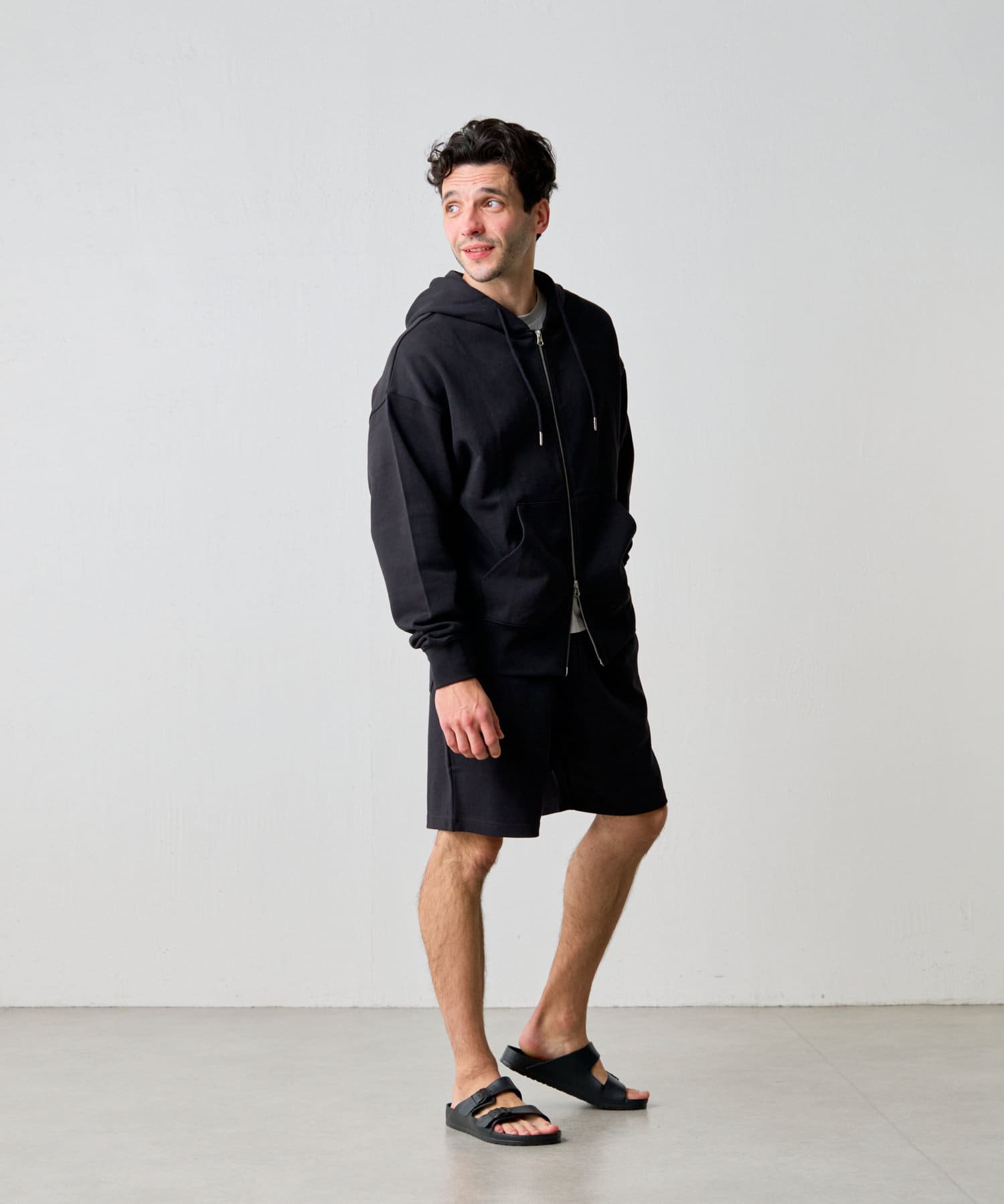 COLONY 2139(コロニー トゥーワンスリーナイン) 【BASIC LINE/UNISEX】フレンチテリースウェットショーツ