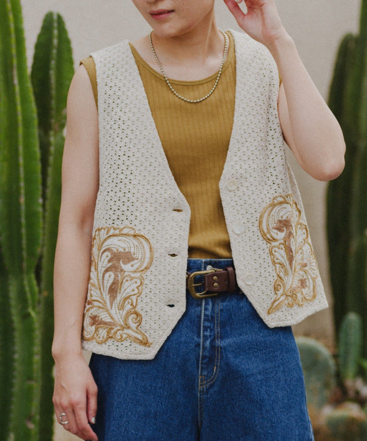 CIAOPANIC TYPY(チャオパニックティピー) aguniパッチワーク刺繍ベスト