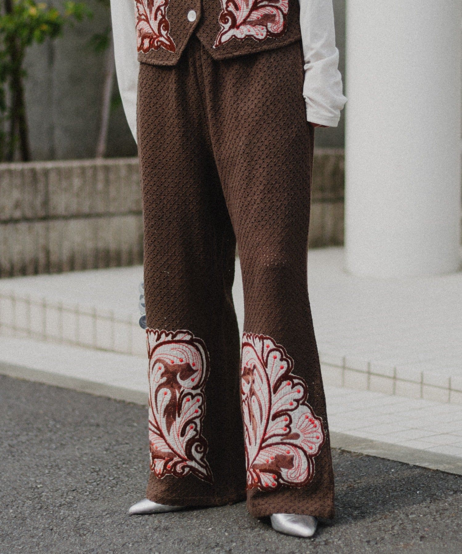 ✨チカンカリ刺繍パンツ✨インド　民族衣装　Lサイズ　手刺繍　パラッツォパンツ ✨チカンカリ刺繍パンツ✨インド民族衣装Lサイズパラッツォパンツ