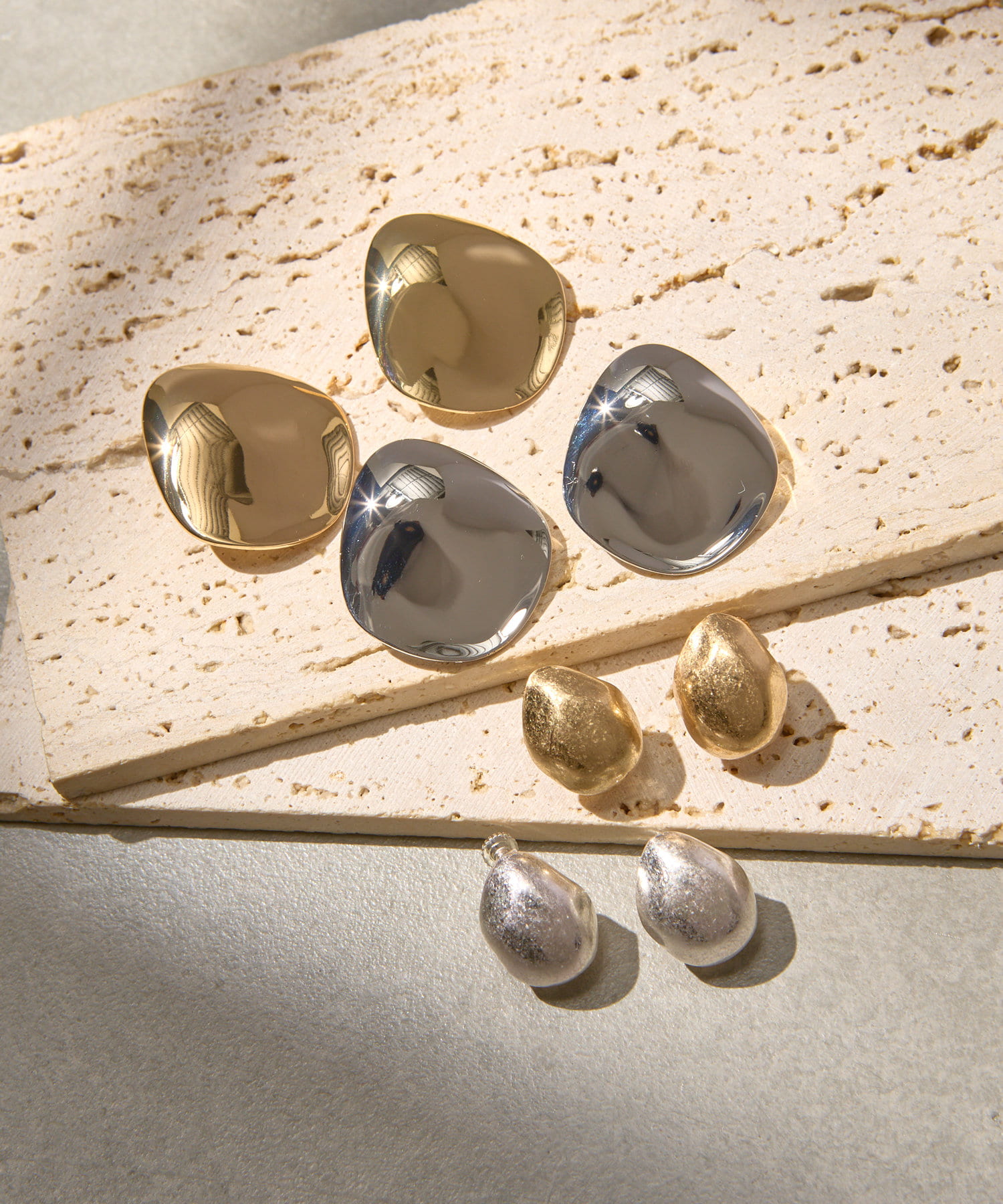 Lattice(ラティス) メタルプレートピアス