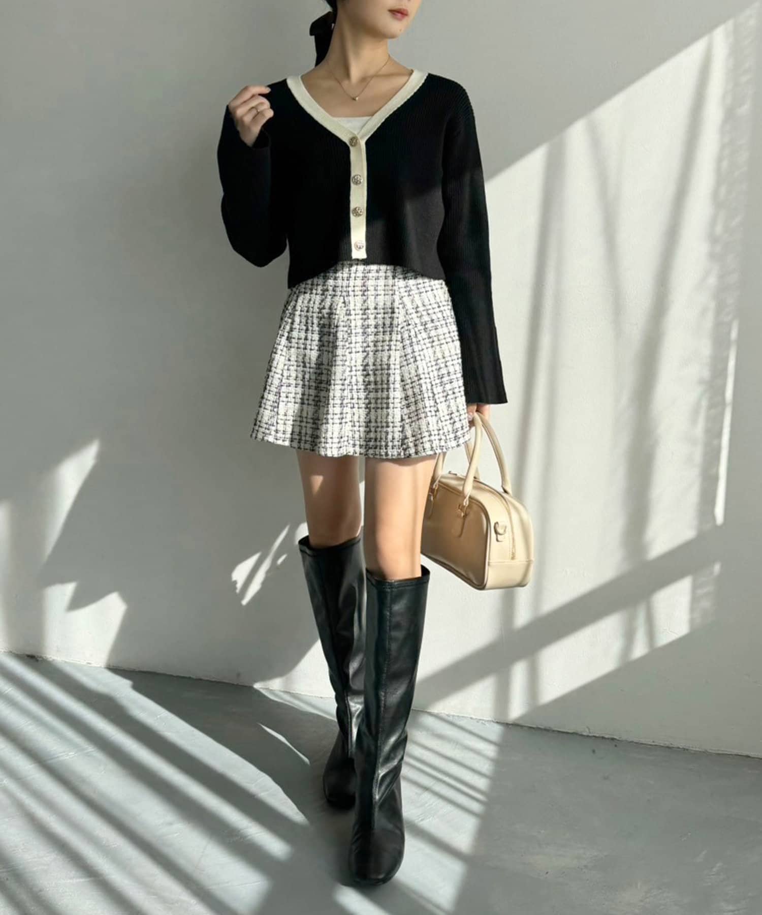 one after another NICE CLAUP(ワンアフターアナザー ナイスクラップ) 【WEB限定】ゴールドボタンベル袖カーデ