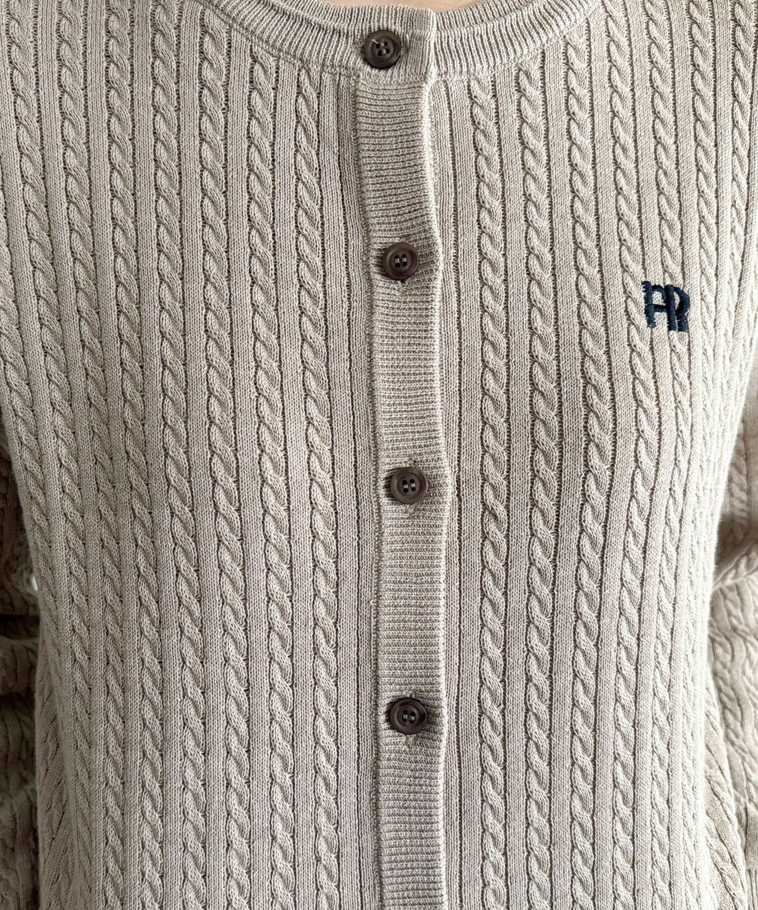 FREDY & GLOSTER(フレディ アンド グロスター) FR刺繍ミニケーブル柄カーディガン