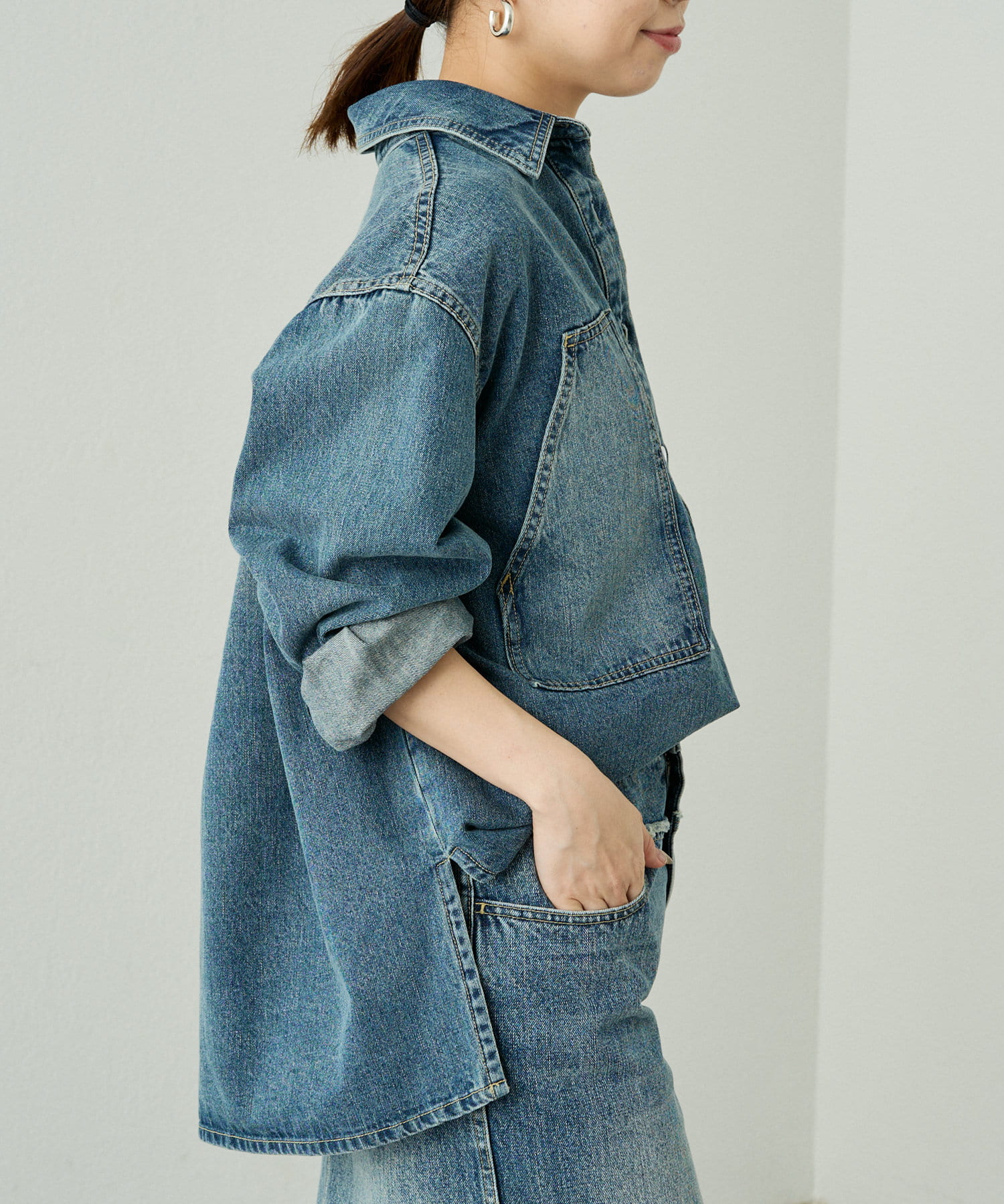 LOUNGEDRESS(ラウンジドレス) スキッパーデニムシャツ