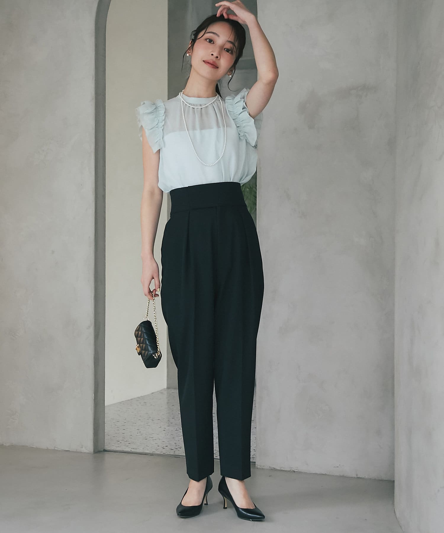 La boutique BonBon(ラブティックボンボン) 【名品・3サイズ展開あり】ハイウエストテーパードパンツ