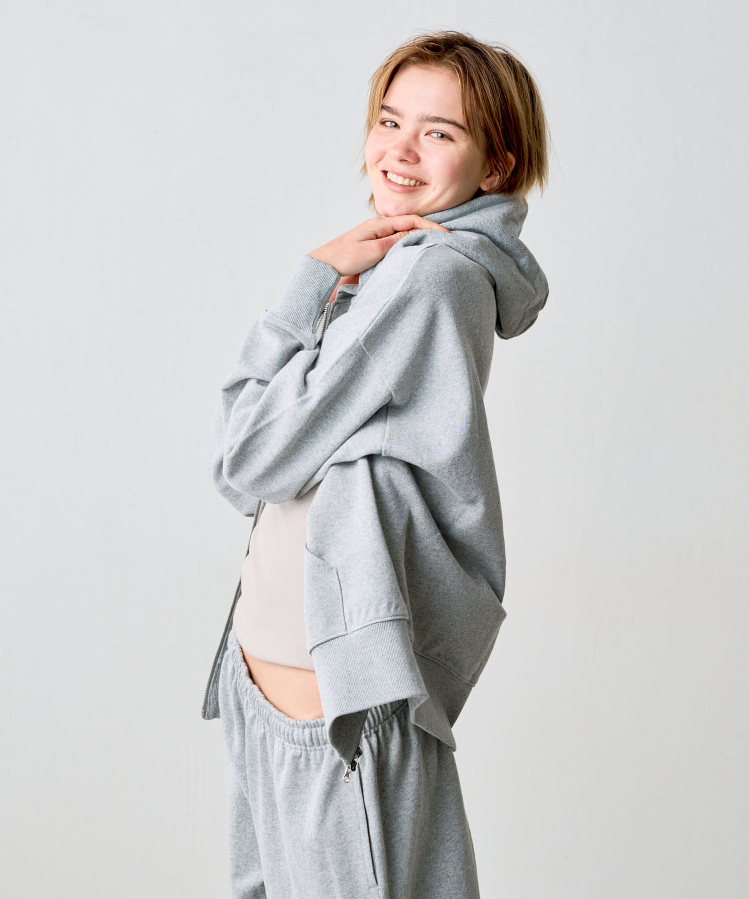 UNISEX】フレンチテリースウェットダブルジップパーカー