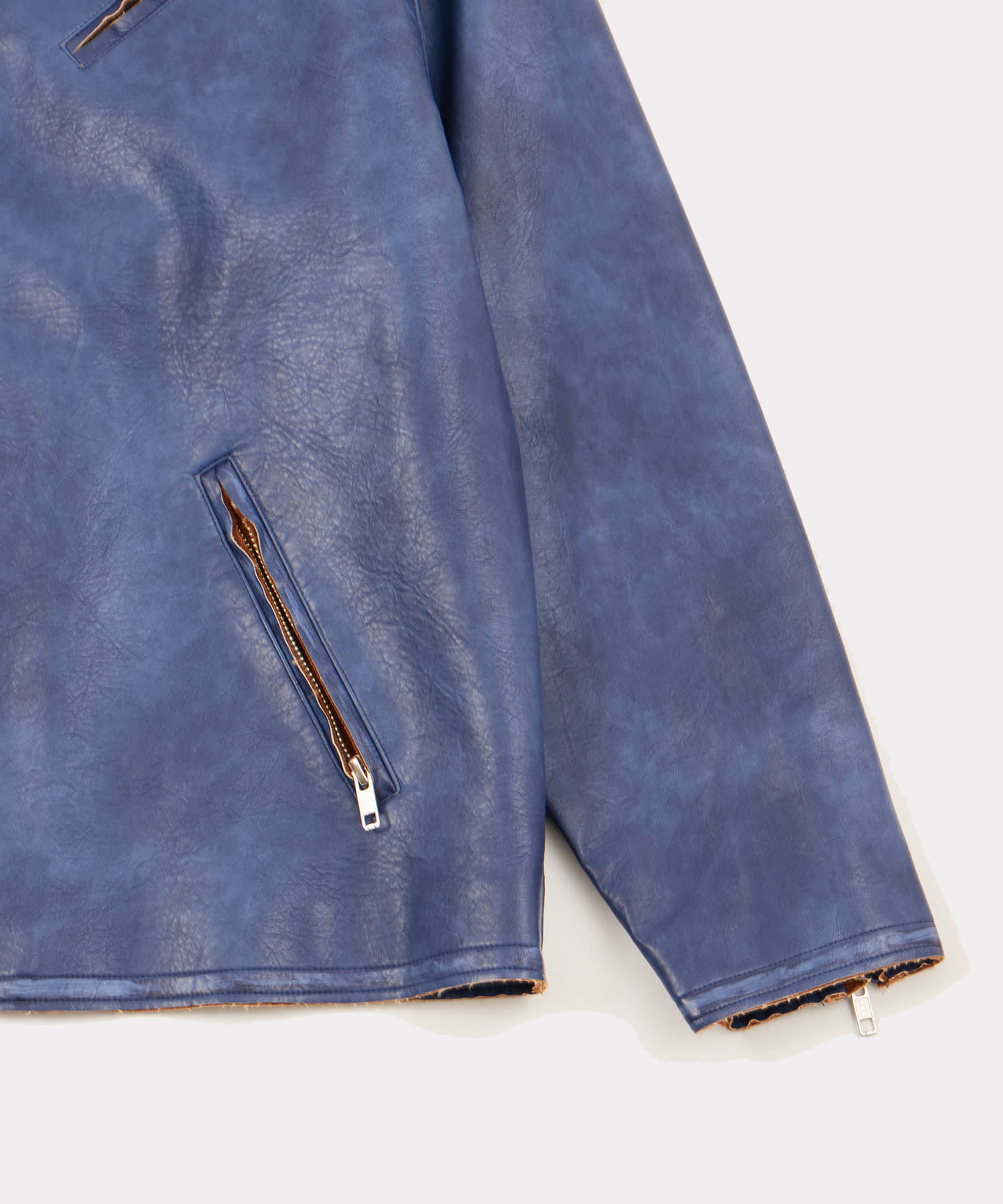 WHO’S WHO gallery(フーズフーギャラリー) ヴィンテージライクボンディングフェイクレザージャケット