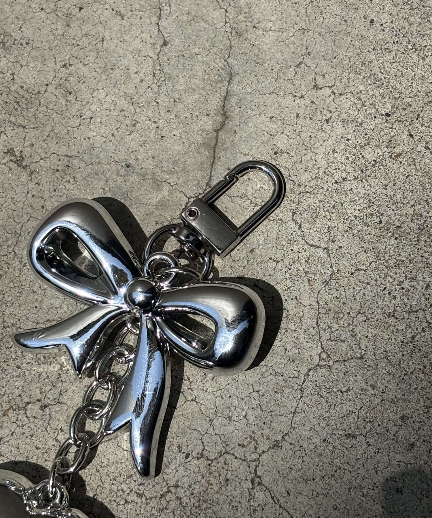 WHO’S WHO gallery(フーズフーギャラリー) リボンハートチャーム