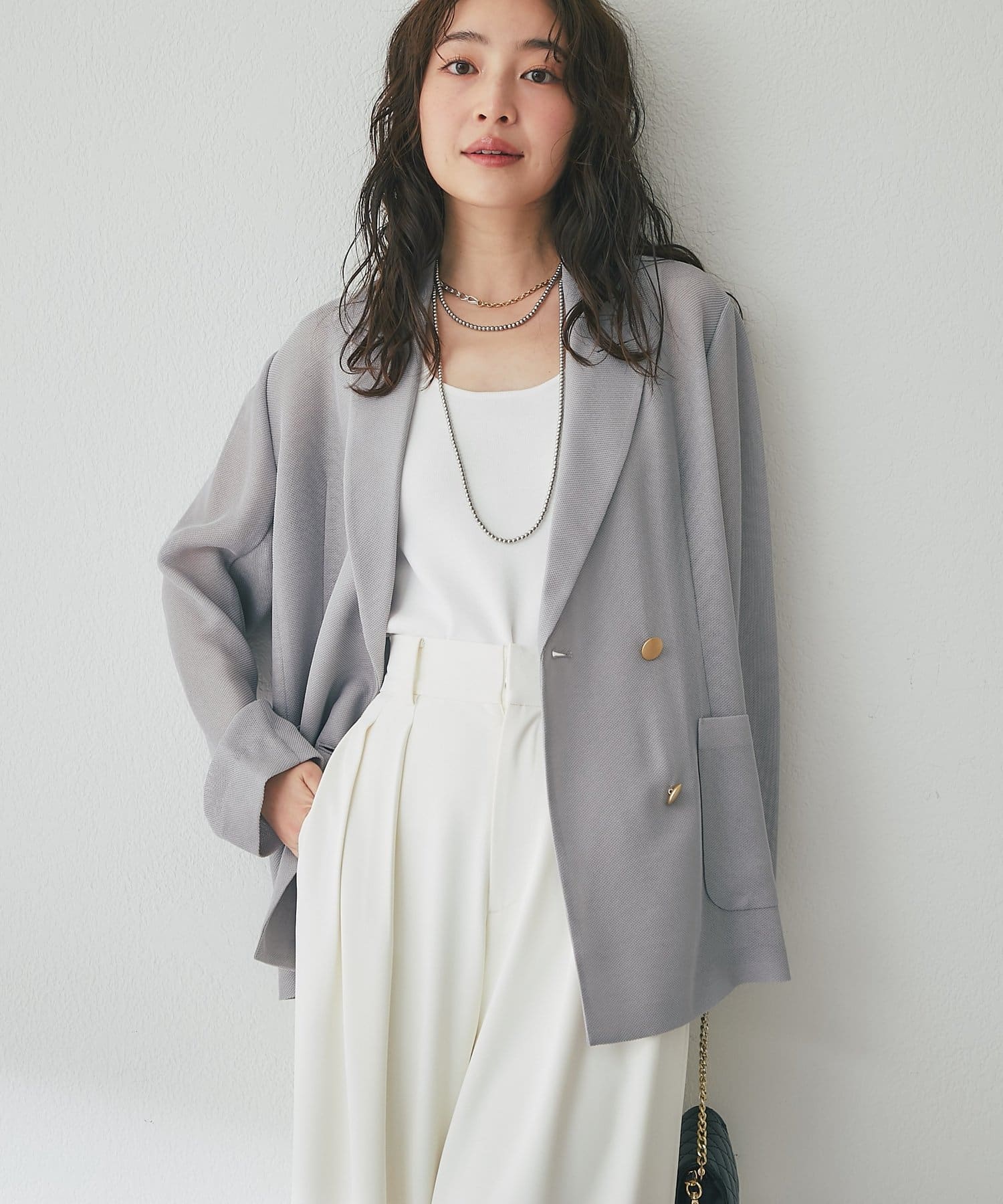 La boutique BonBon(ラブティックボンボン) 【新色オフホワイト・ライトグレー登場！】メッシュメタルボタンライトジャケット