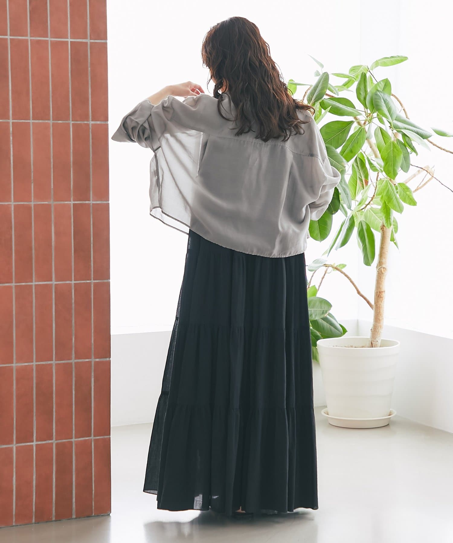 La boutique BonBon(ラブティックボンボン) 【名品・新色登場！】シアークロップドシャツ