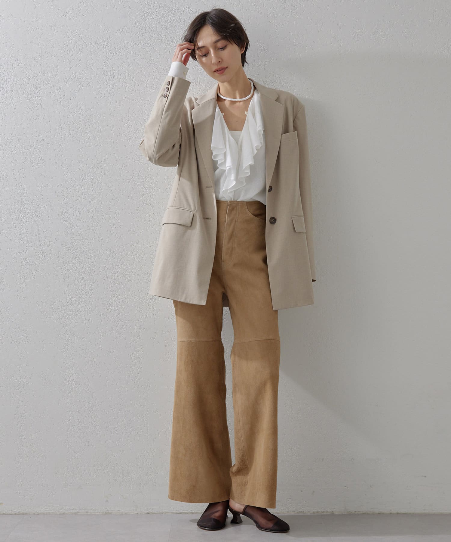 【美品】WhimGazette　ゆったり履ける！これからの季節にピッタリなパンツ スエードパンツ | Whim Gazette(ウィム ガゼット)レディース