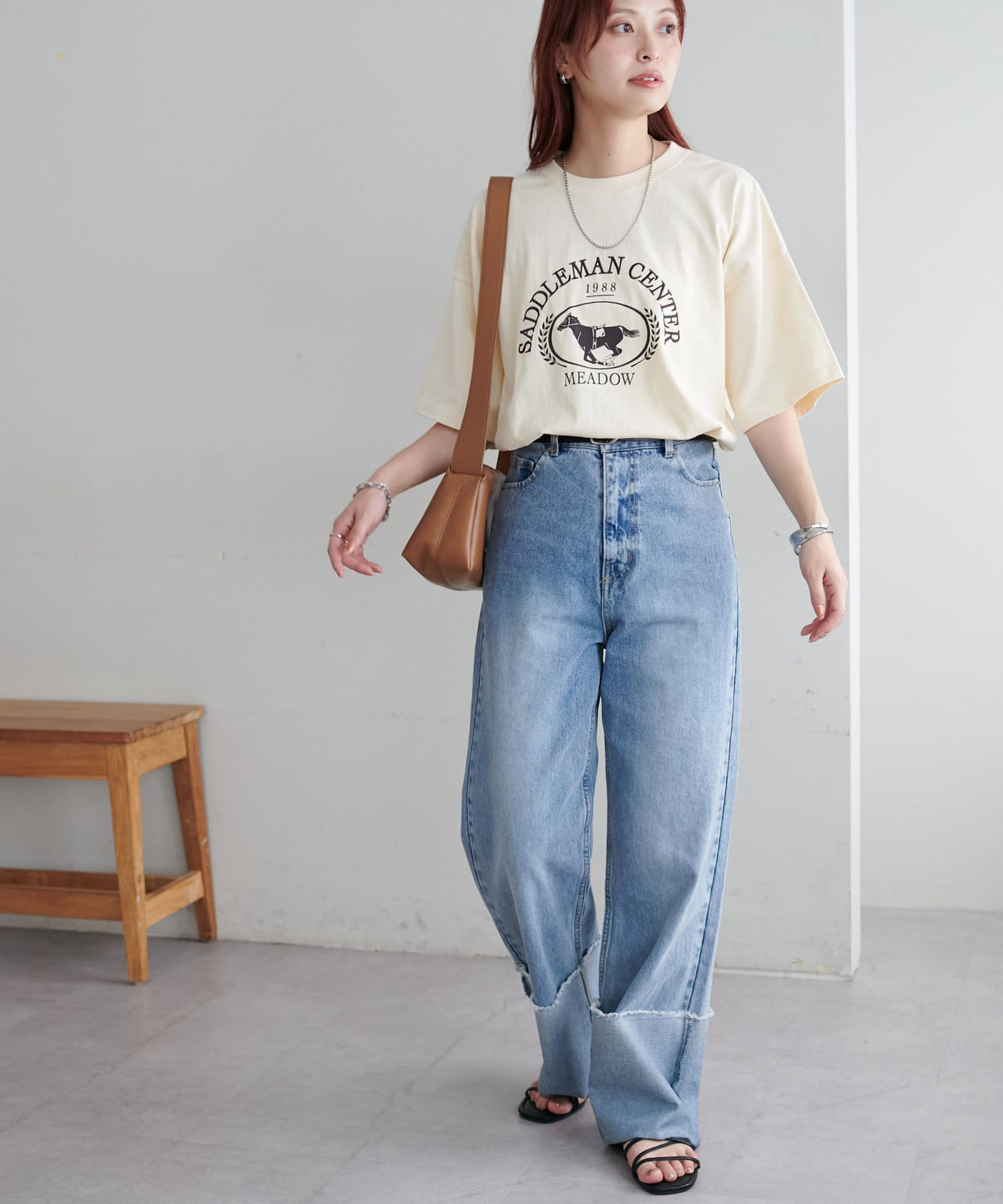 WEB限定】ロゴ刺繍モチーフプリントTシャツ《ユニセックス