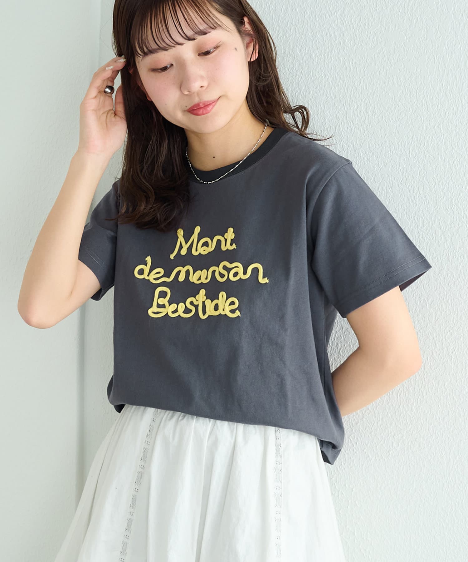 DISCOAT(ディスコート) レディース 【umm.】ロープロゴミニTシャツ チャコールグレー