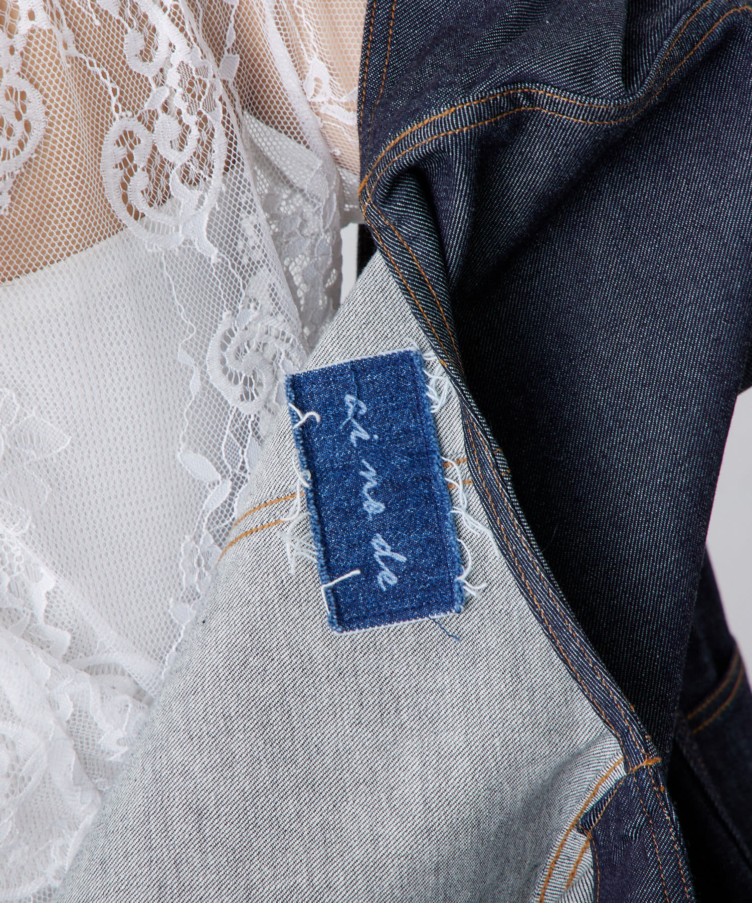 mystic(ミスティック) ai no de shirochi ノーカラージャケット