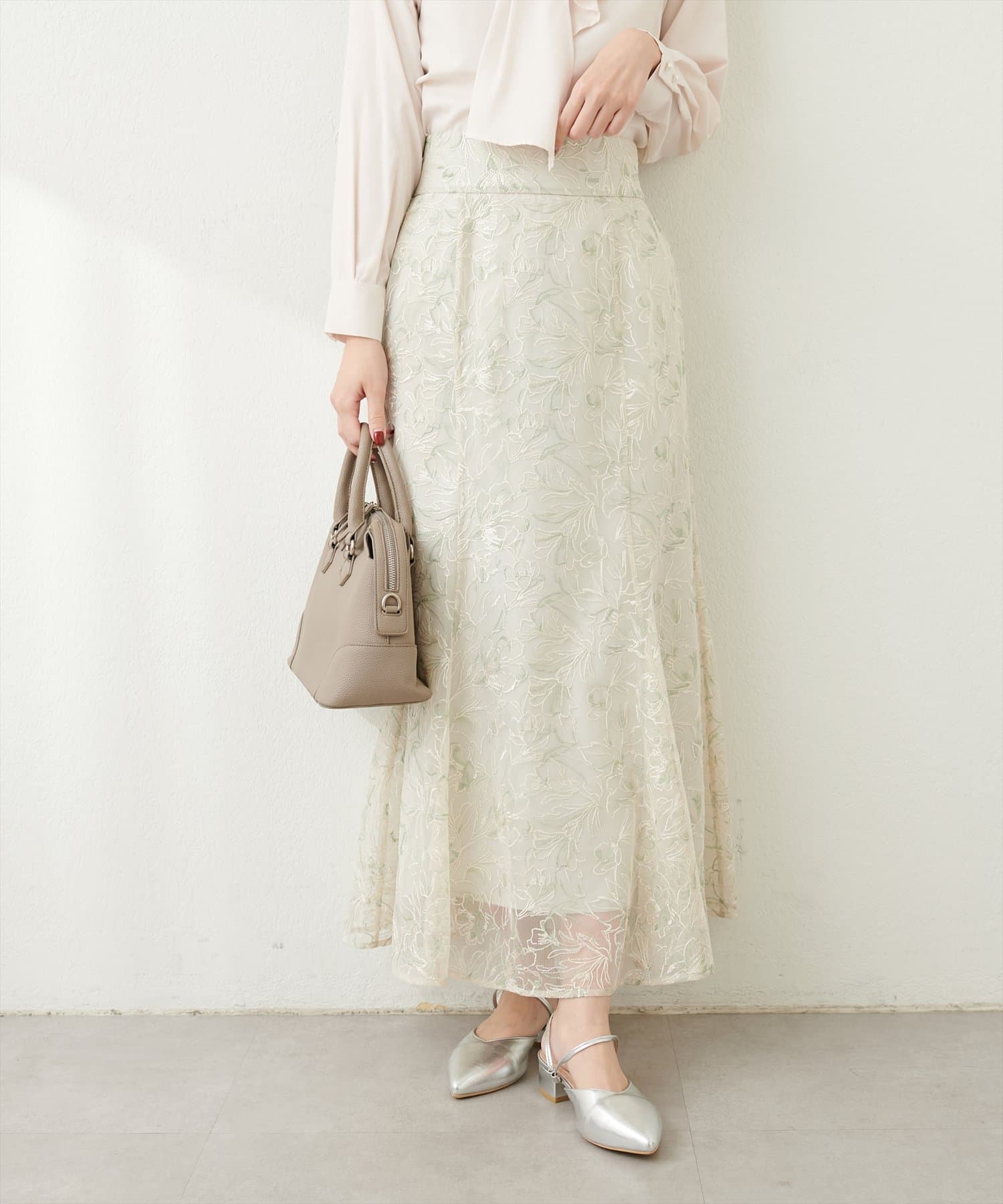 長さ変えれるチュール刺繍レーススカート | natural couture