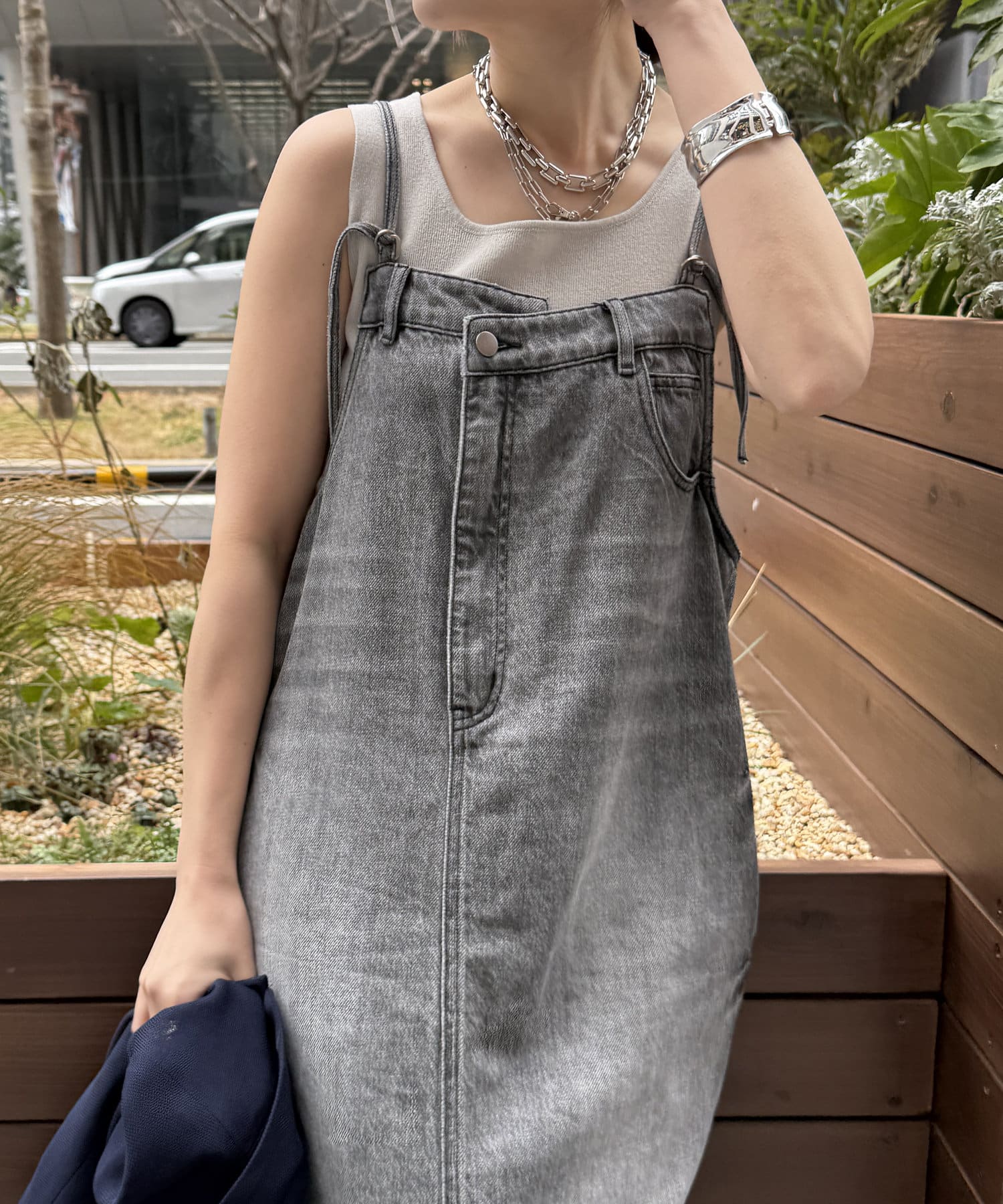 DOUDOU(ドゥドゥ) 【完売カラー再追加！/体型カバー】裾フリンジデニムジャンスカ