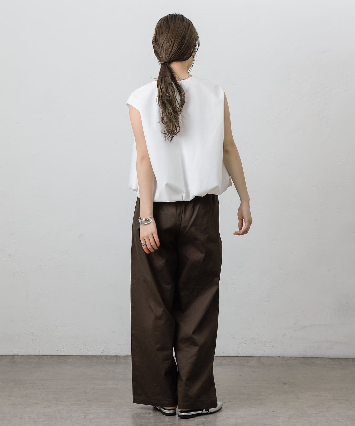 COLONY 2139(コロニー トゥーワンスリーナイン) ブロードバルーンノースリーブシャツ