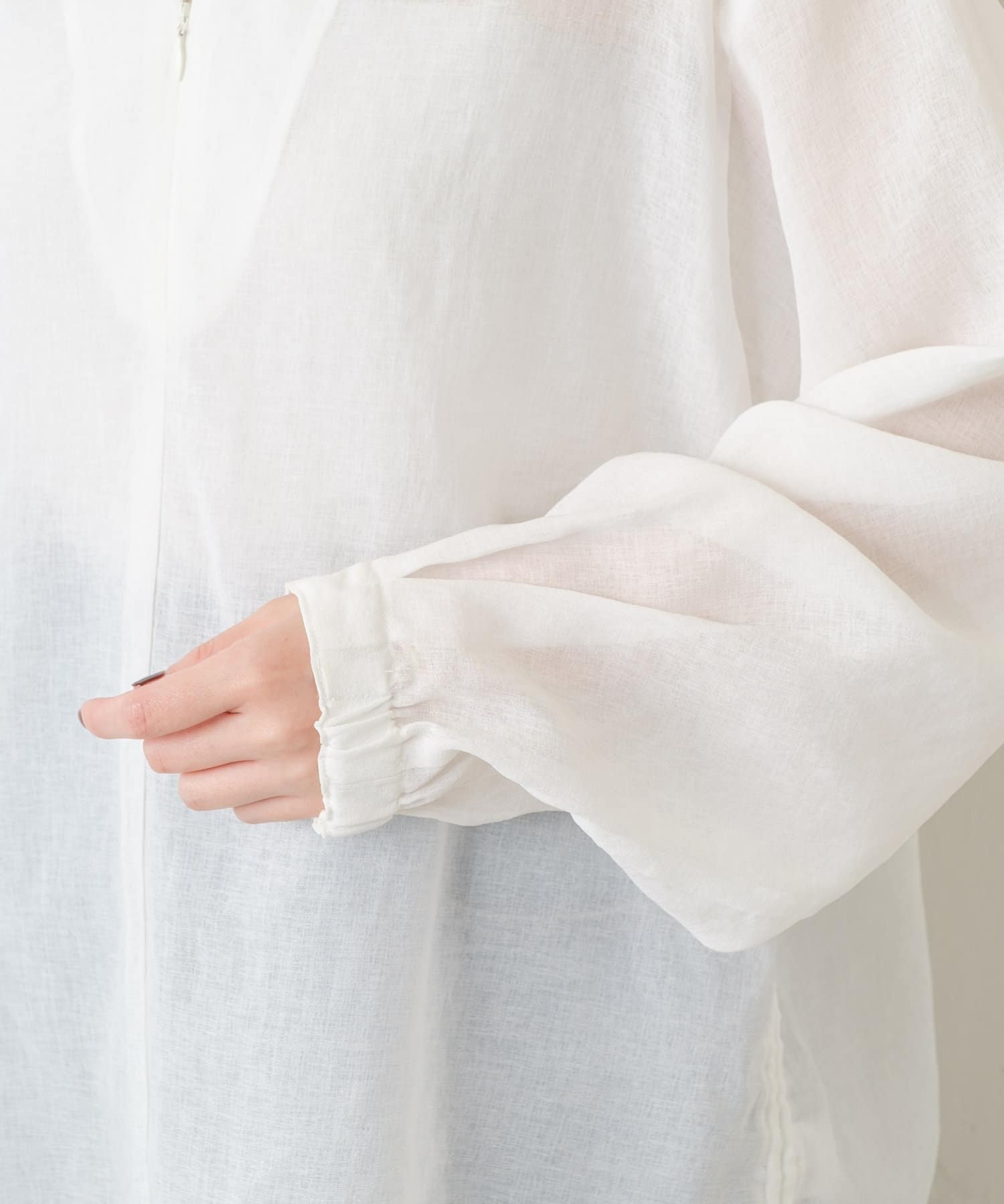 COLLAGE GALLARDAGALANTE(コラージュ ガリャルダガランテ) 【昨年完売！】《夏にも着れるシアー長袖》ジップドロストブラウス