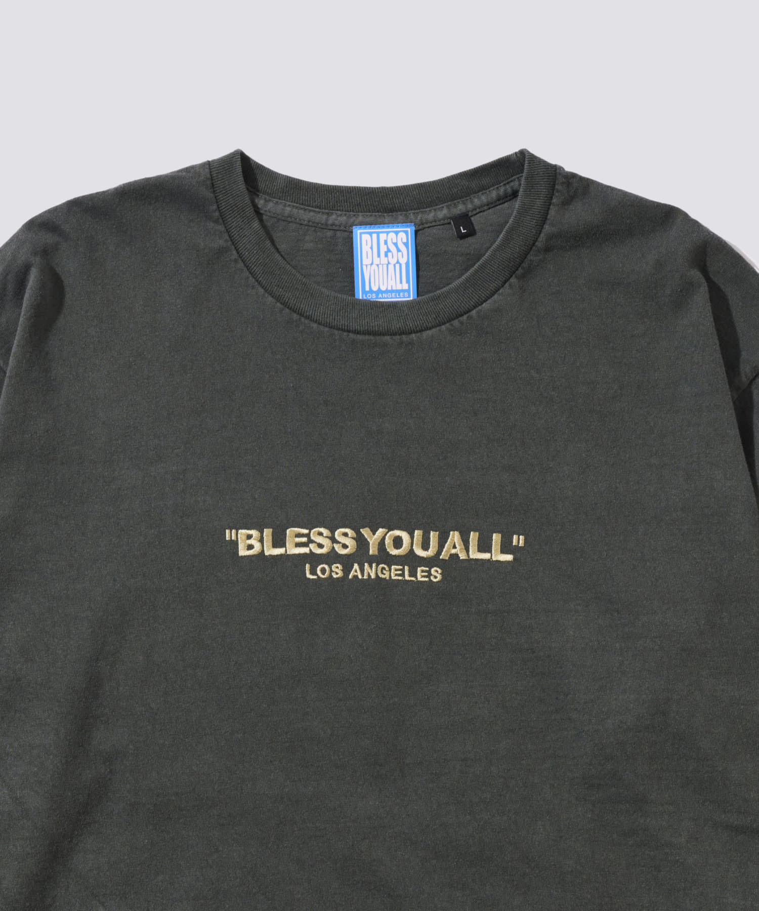 WHO’S WHO gallery(フーズフーギャラリー) 【WEB限定/2サイズ】BLESS YOUピグメント刺繍ロンTEE