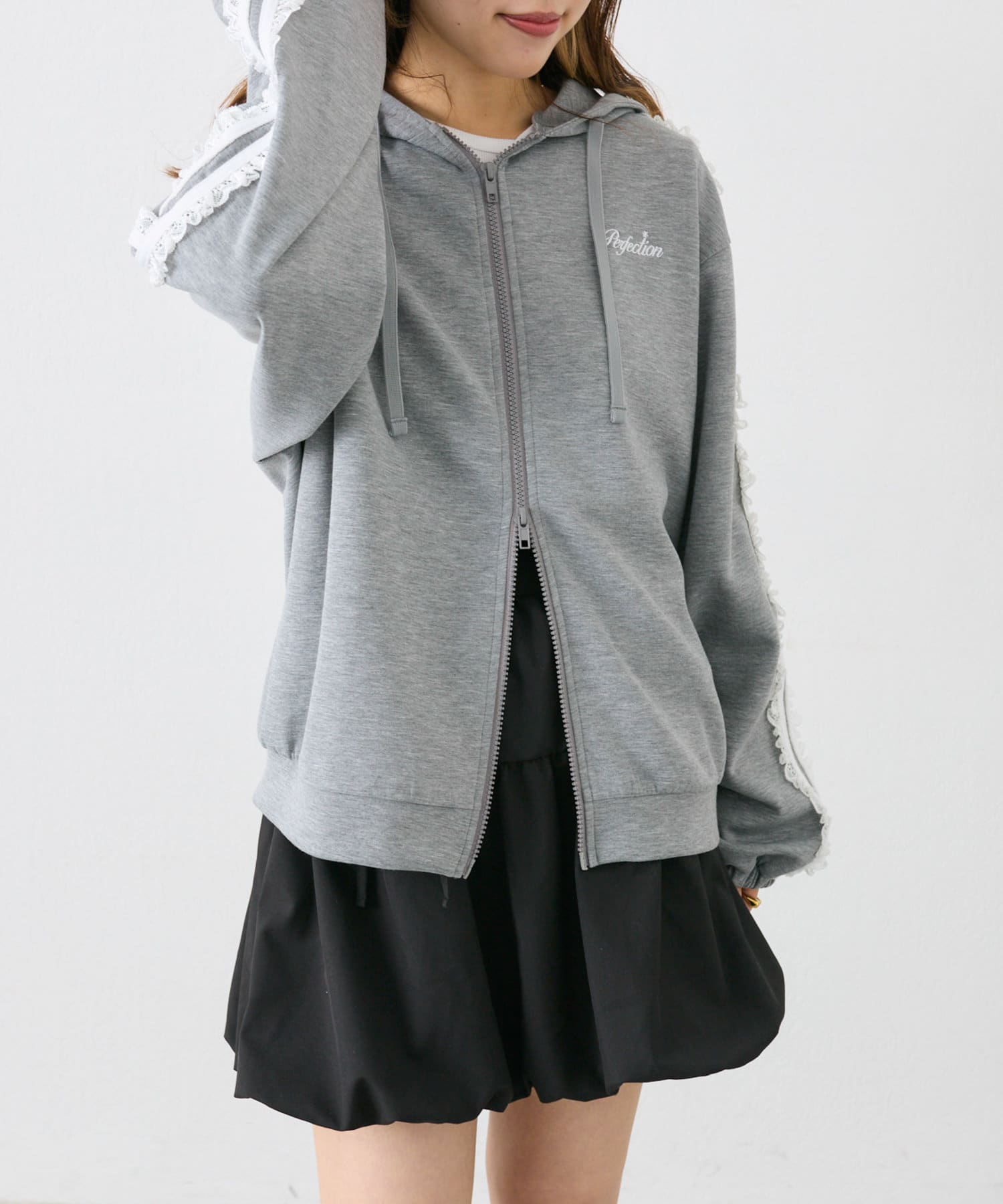 ポンチレースラインパーカー | w closet(ダブルクローゼット